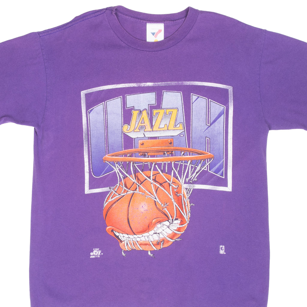 Vintage Nba Utah Jazz 1990S Tee Shirt Size Medium Made In USA With Single Stitch Sleeves
