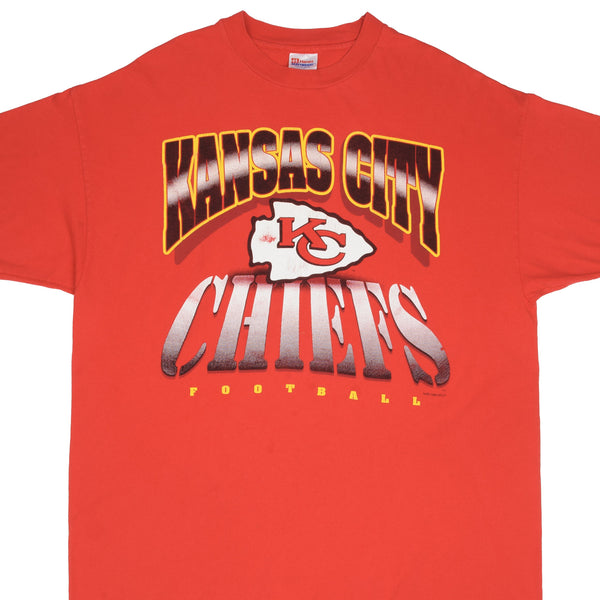 Vintage NFL Kansas City Chiefs 1995 Taylor Swift Tee Shirt Size 2XL Made In USA With Single Stitch Sleeves