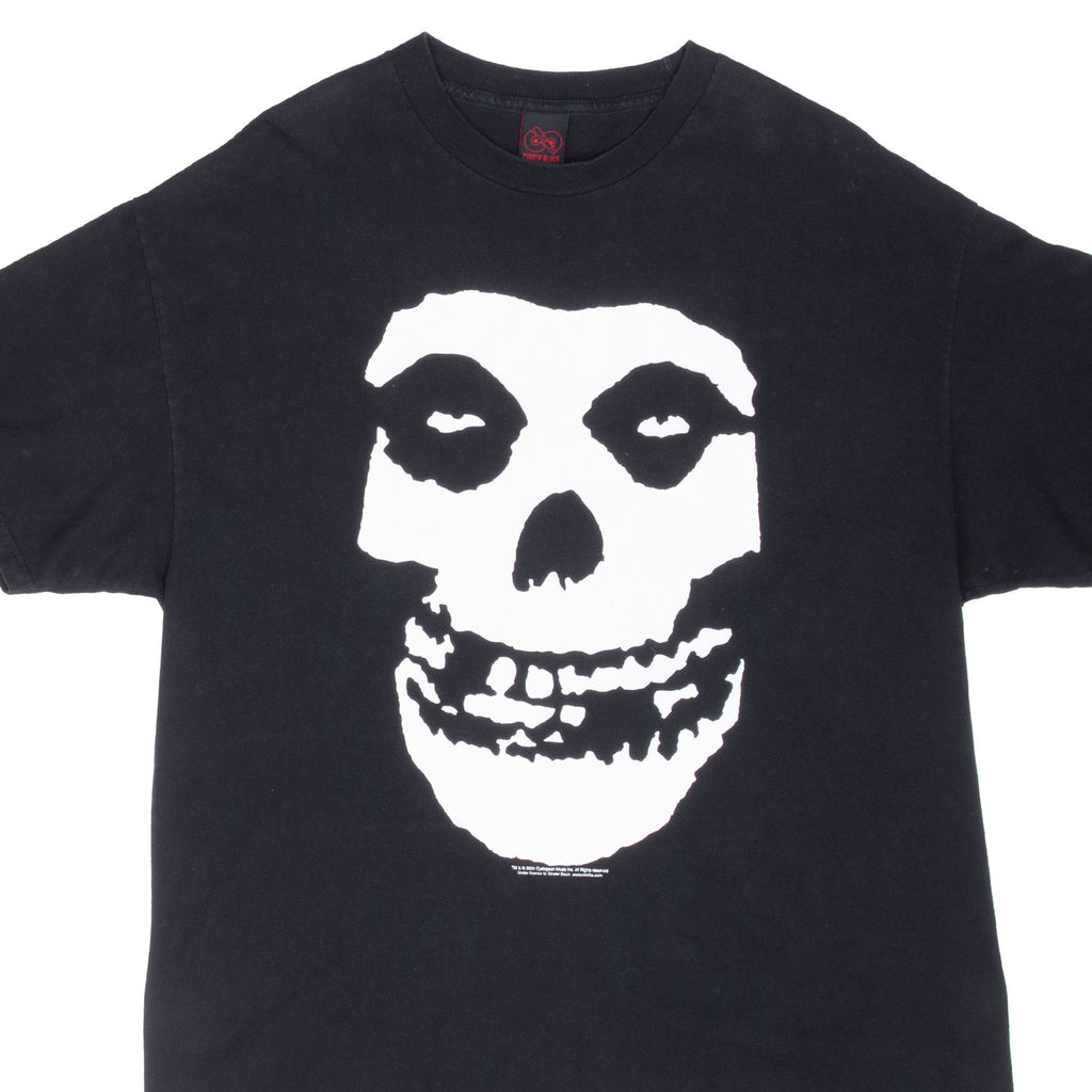Vintage Punk Rock Misfits 2004 Tee Shirt Size XL

Jerry Only, Dez Cadena, and Marky Ramone