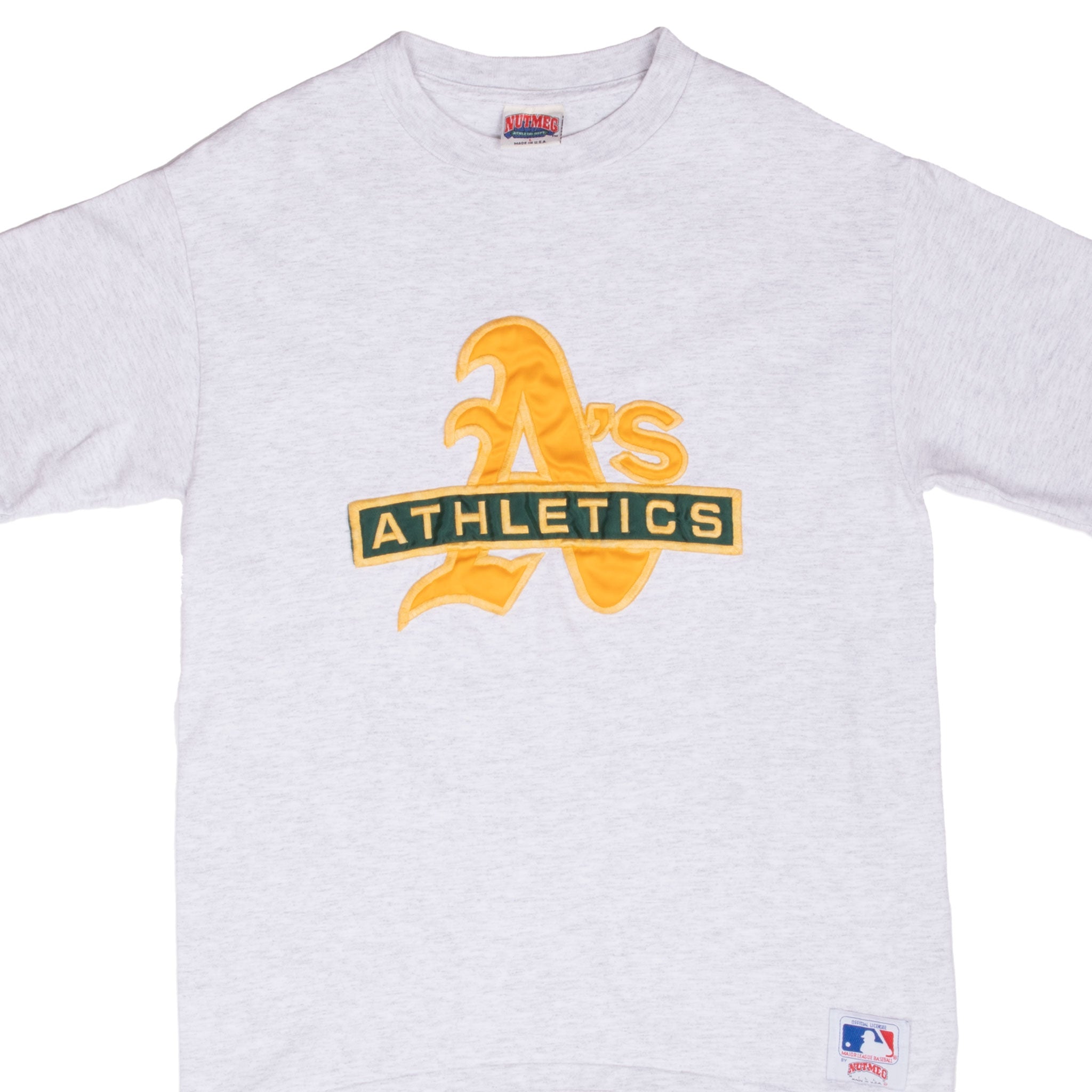 Vintage Mlb Oakland Athletics Embroidered 1990S Tee Shirt Size Medium Made In Usa With Single Stitch Sleeves