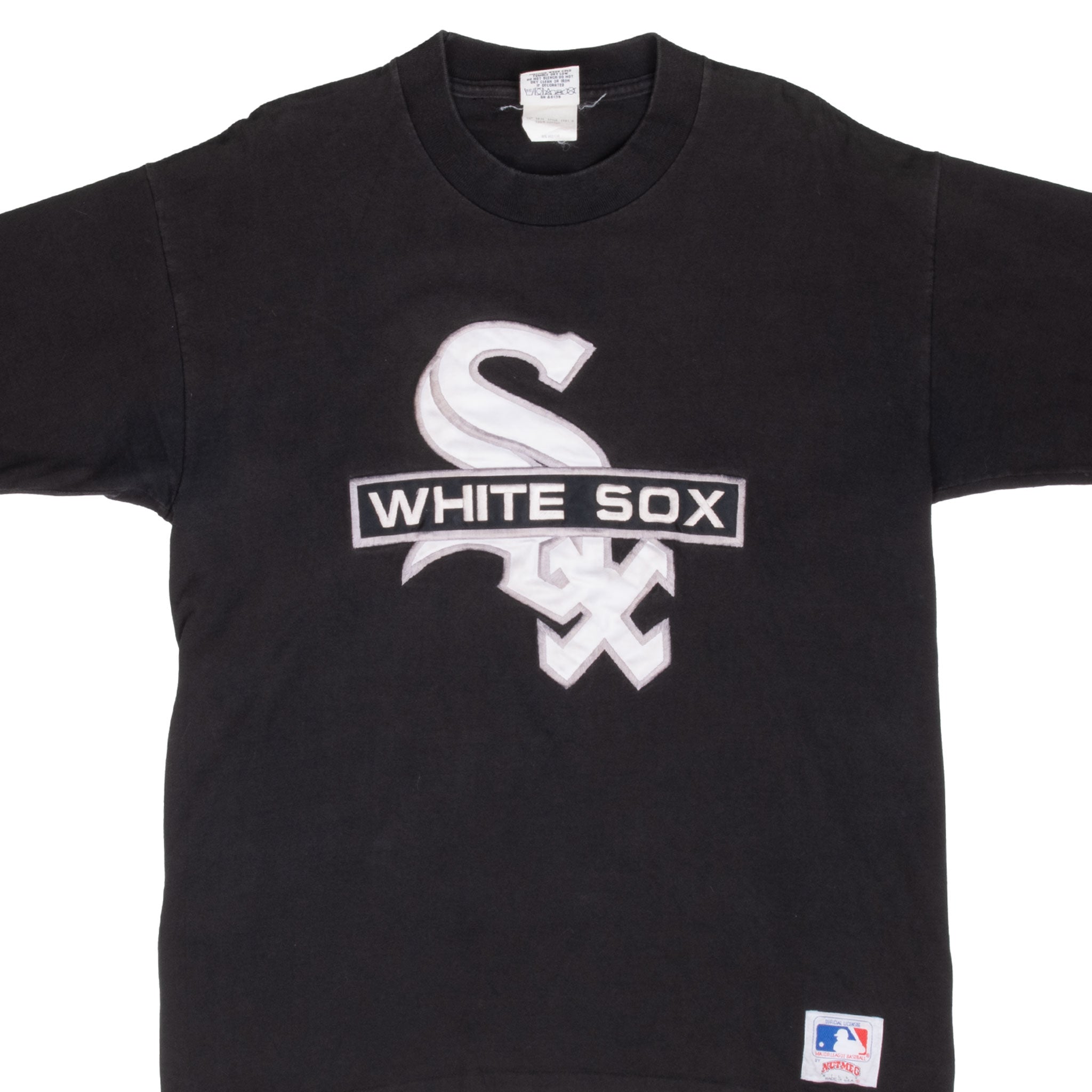 Vintage Mlb Chicago White Sox Embroidered 1990S Tee Shirt Size Large Made In Usa With Single Stitch Sleeves