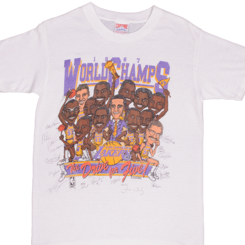 Vintage NBA Los Angeles Lakers World Champs 1987 Tee Shirt Size Medium With Single Stitch Sleeves