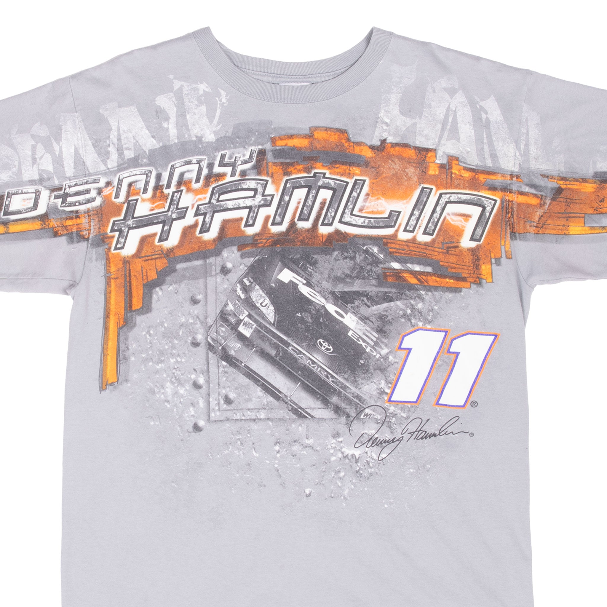 VINTAGE NASCAR DENNY HAMLIN ALL OVER PRINT 2000S RACING TEE SHIRT LARGE