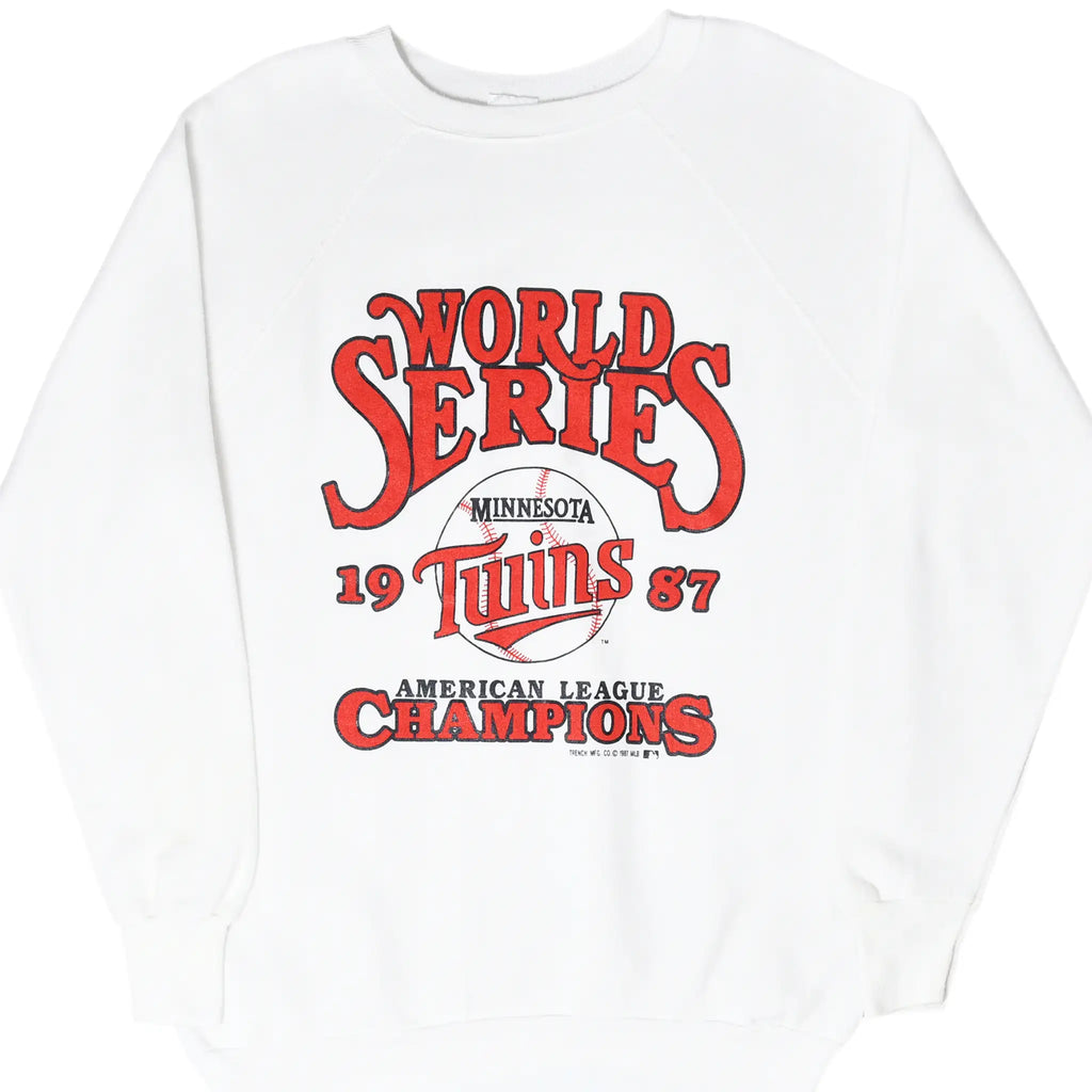 Front of white Minnesota Twins 1987 World Series American League Champions sweatshirt