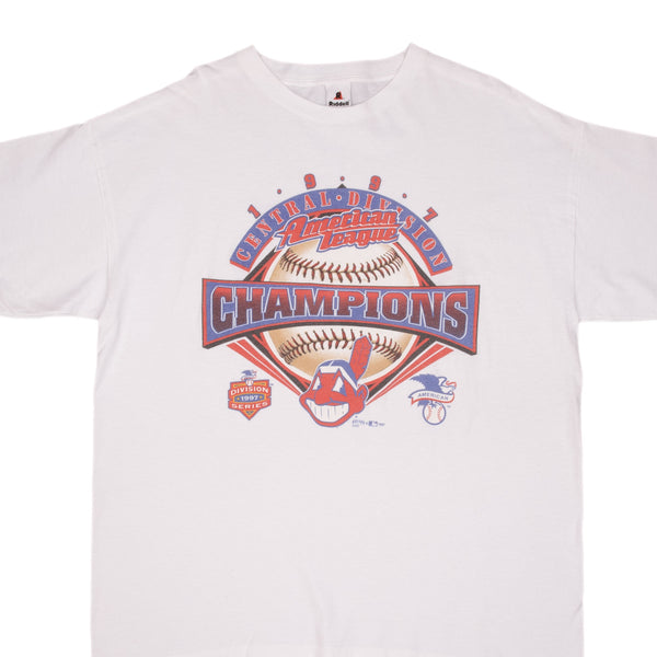 Vintage MLB Cleveland Indians Champions 1997 Tee Shirt Size XL Made In USA With Single Stitch Sleeves