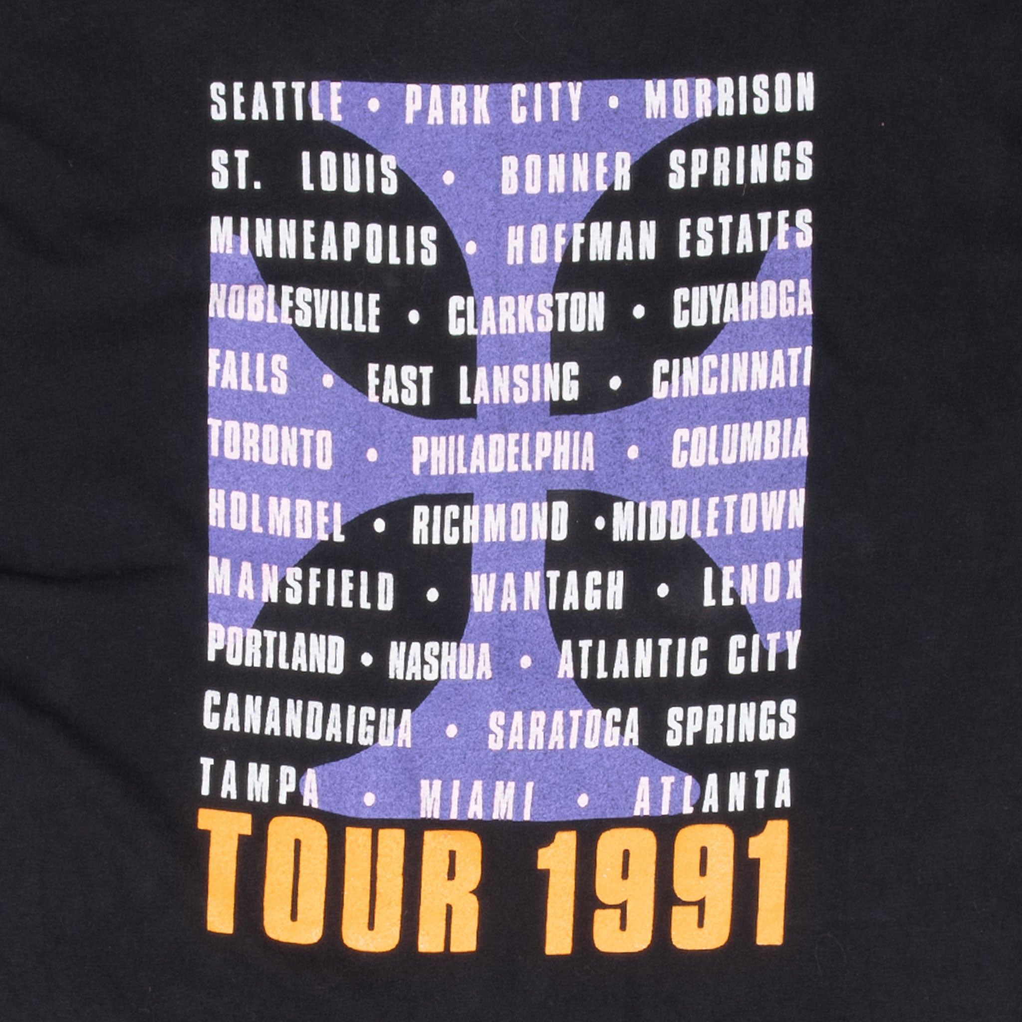 Vintage Chris Isaak Tour 1991 Tee Shirt Size Medium Made In Usa With Single Stitch Sleeves


