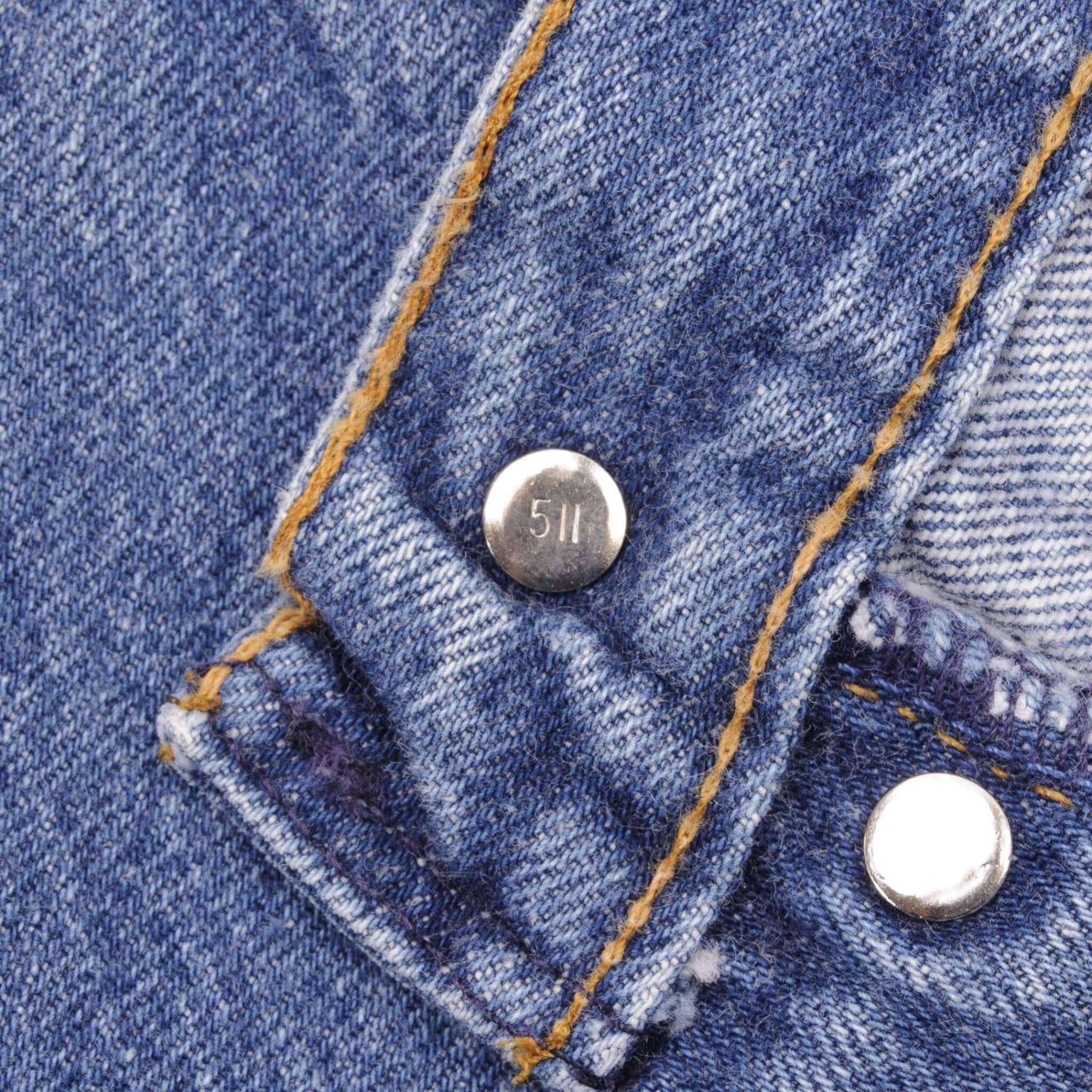 Beautiful Indigo Levis 501 Jeans 1980s Made in USA with Medium Wash   Size on tag 36X30 Actual Size 35X27 Back Button #511