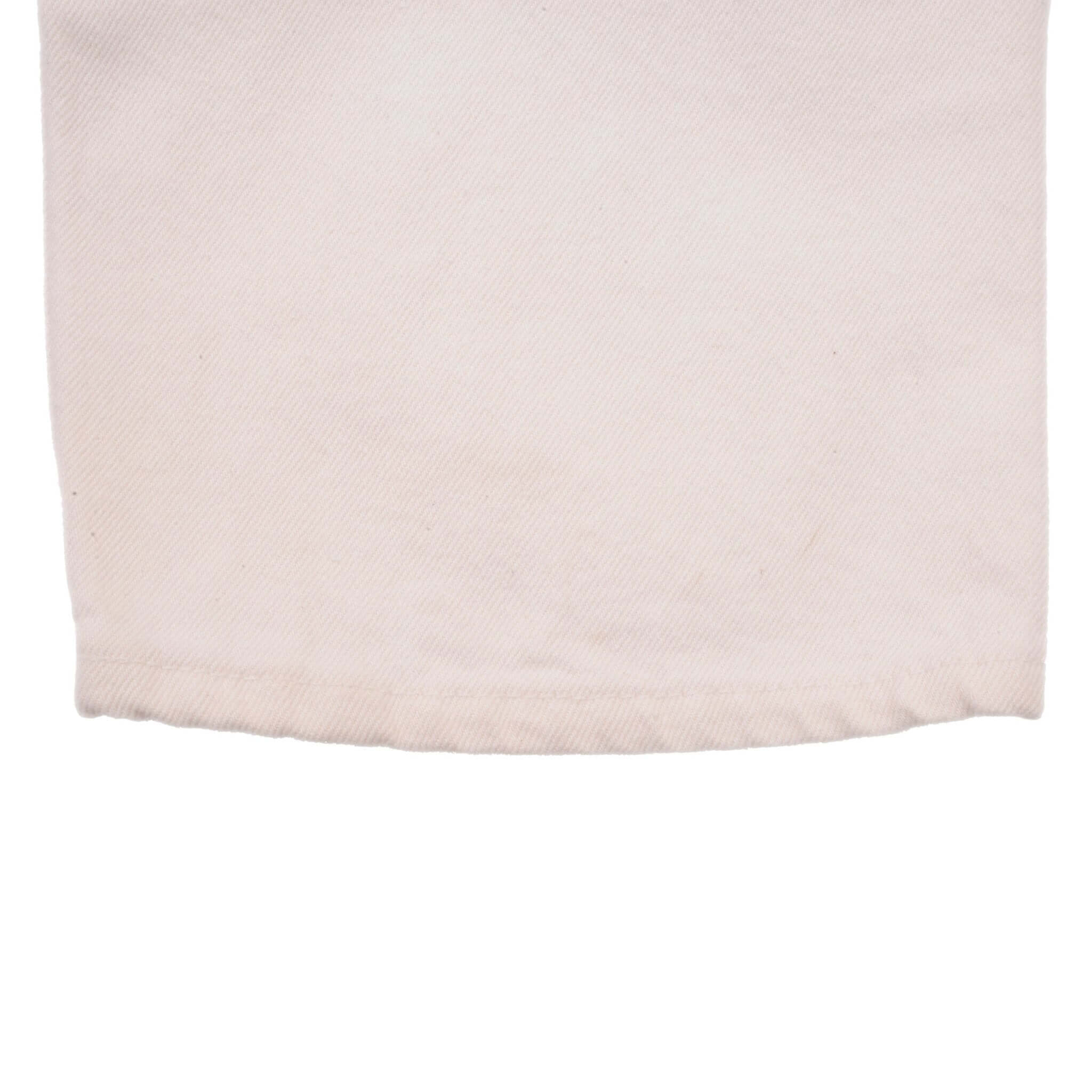 Beautiful White Levis 501 Jeans 1980s Made in USA   Size on tag 33X34 Back Button #520