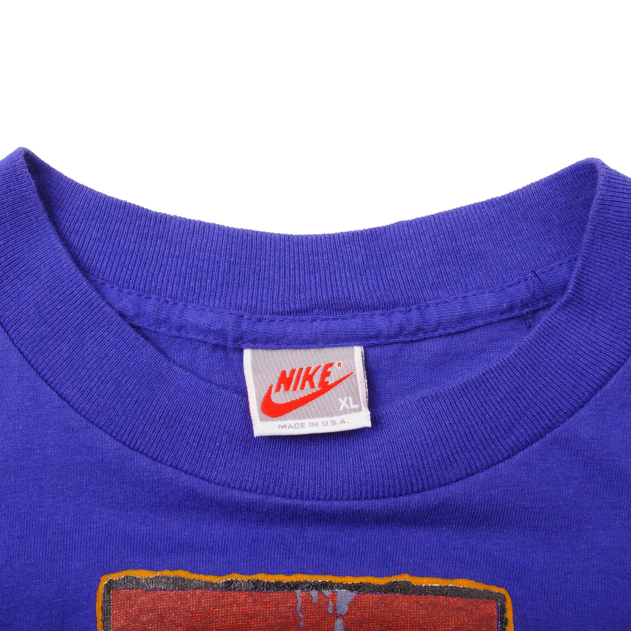 Vintage Purple Nike Tee Shirt 1987-1994 Size L Made In USA With Single Stitch Sleeves.
