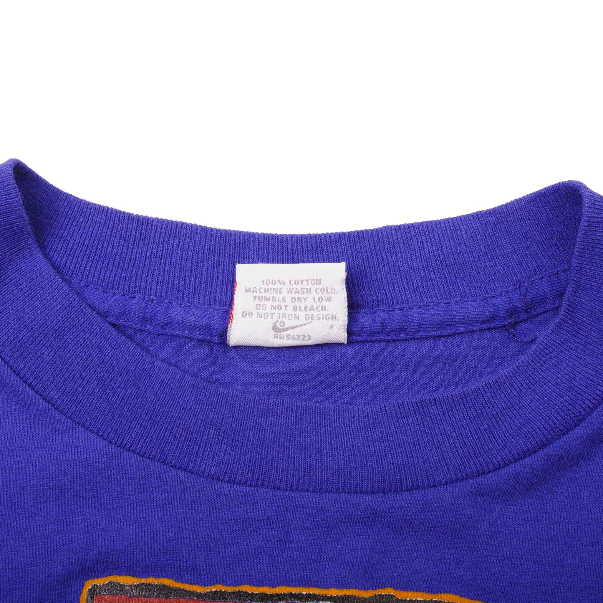 Vintage Purple Nike Tee Shirt 1987-1994 Size L Made In USA With Single Stitch Sleeves.