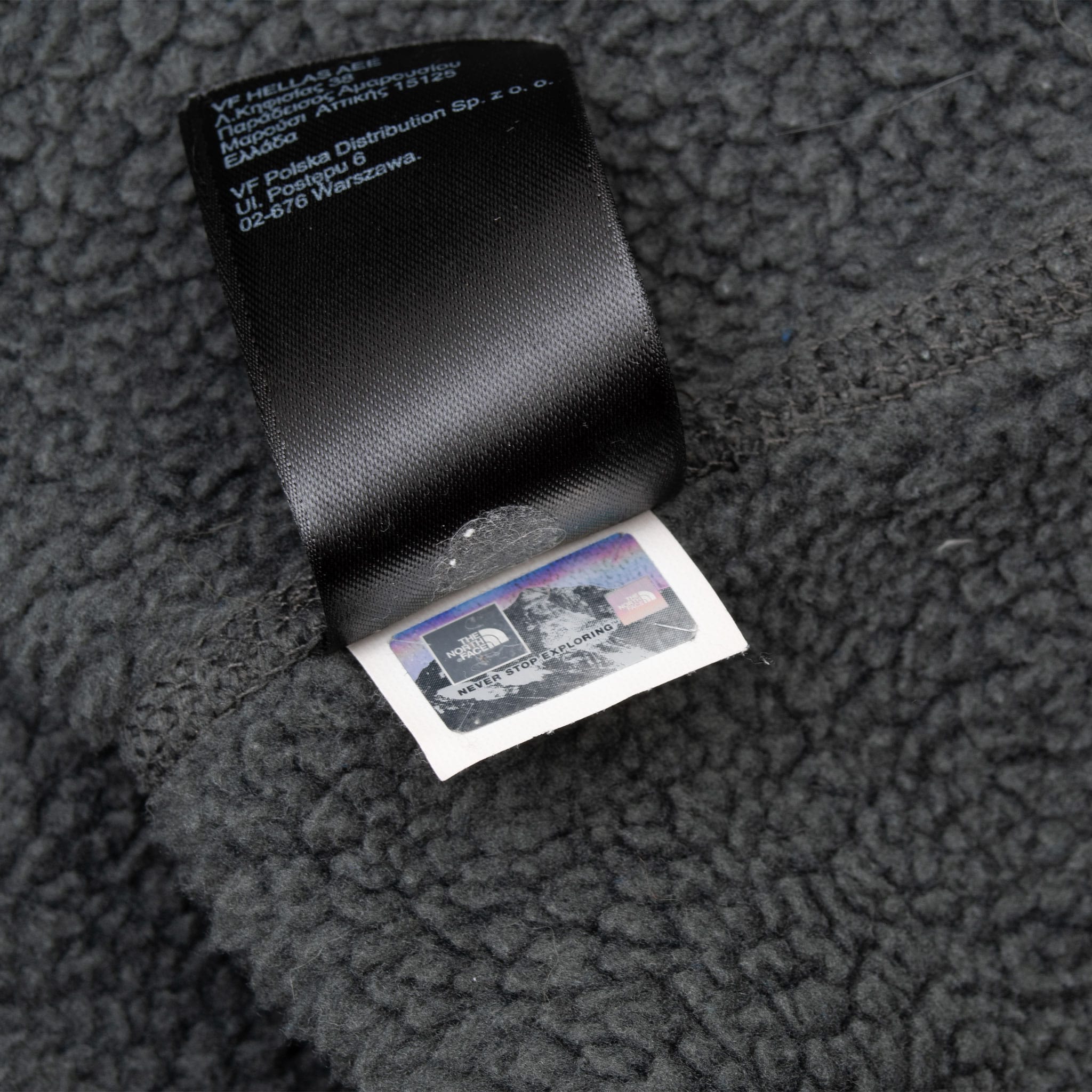 The North Face Dark Grey Gordon Lyons Quarter Zip Jacket 2016 Size Xl

NF00CUA8