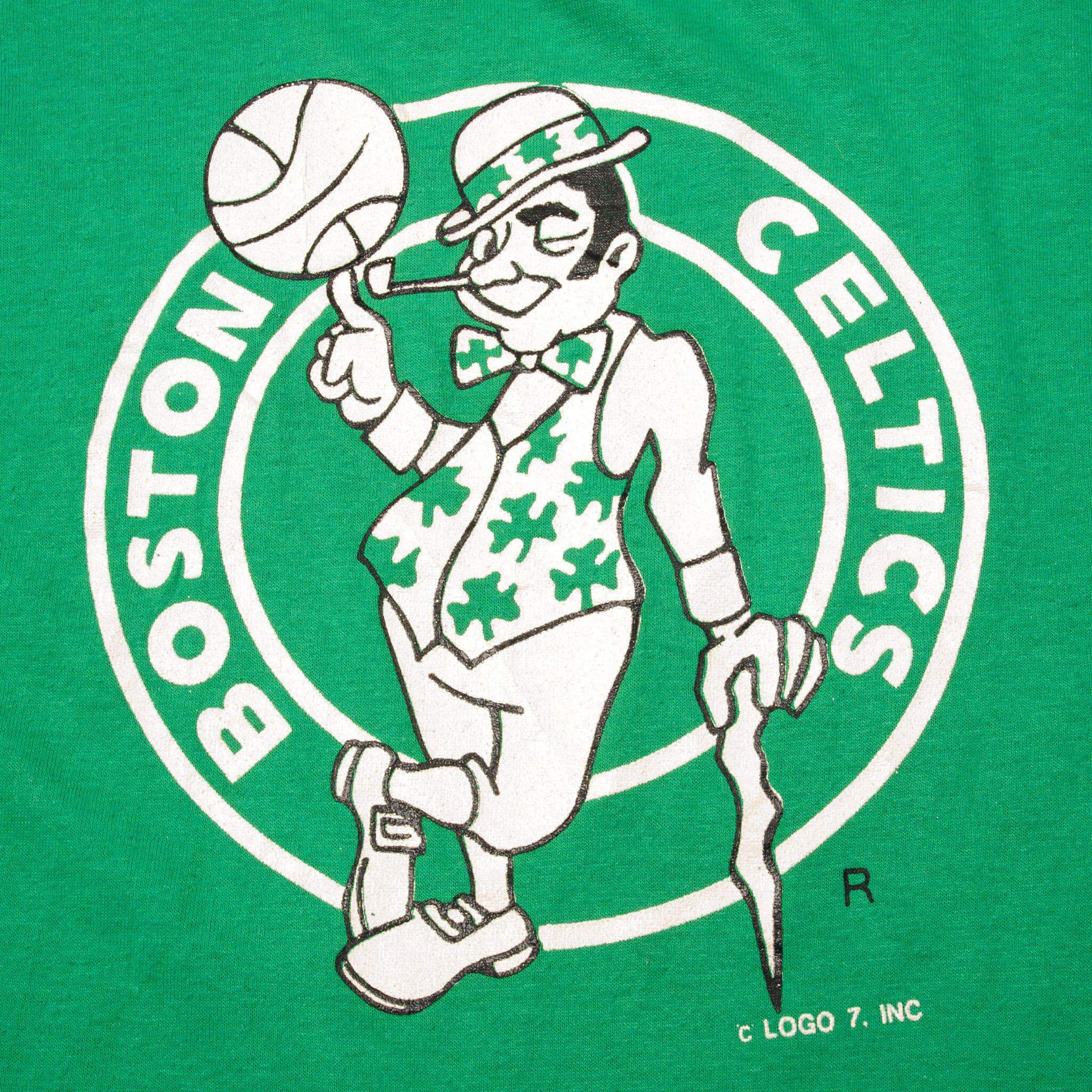 VINTAGE NBA BOSTON CELTICS TEE SHIRT 1990s SIZE LARGE MADE IN USA