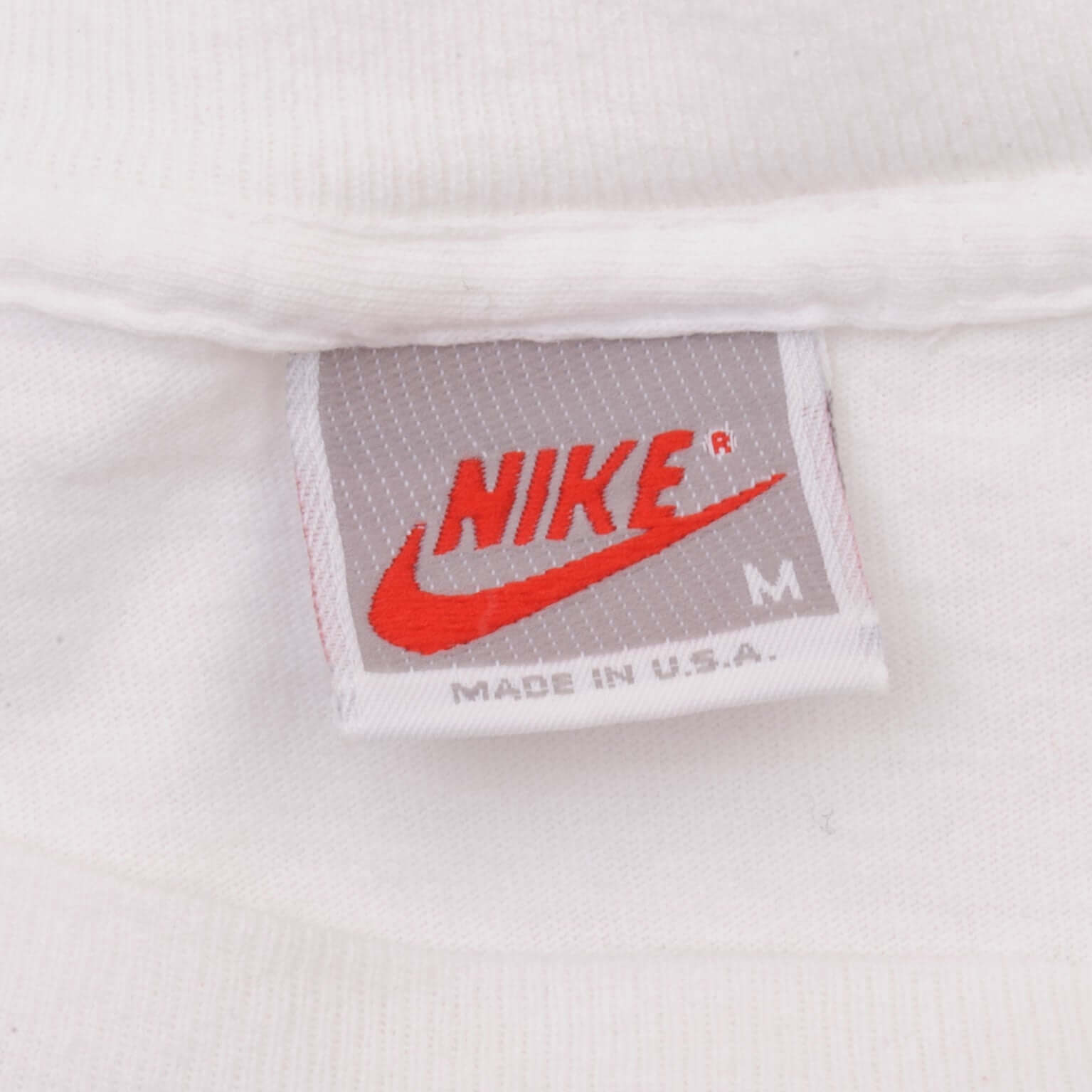 VINTAGE NIKE GO LIKE HELL EARLY 1990S TEE SHIRT SIZE MEDIUM MADE USA