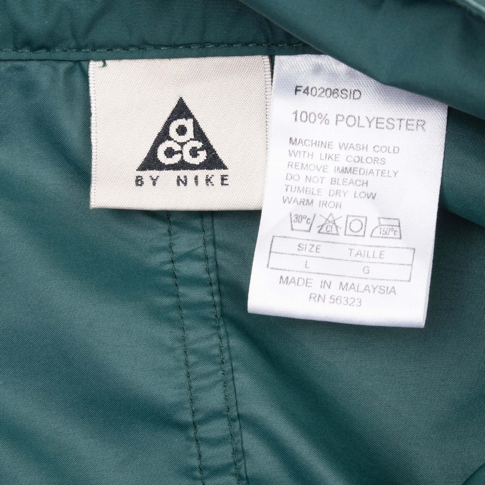 Vintage Nike ACG Green Windbreaker Jacket early 1990S Size Large
