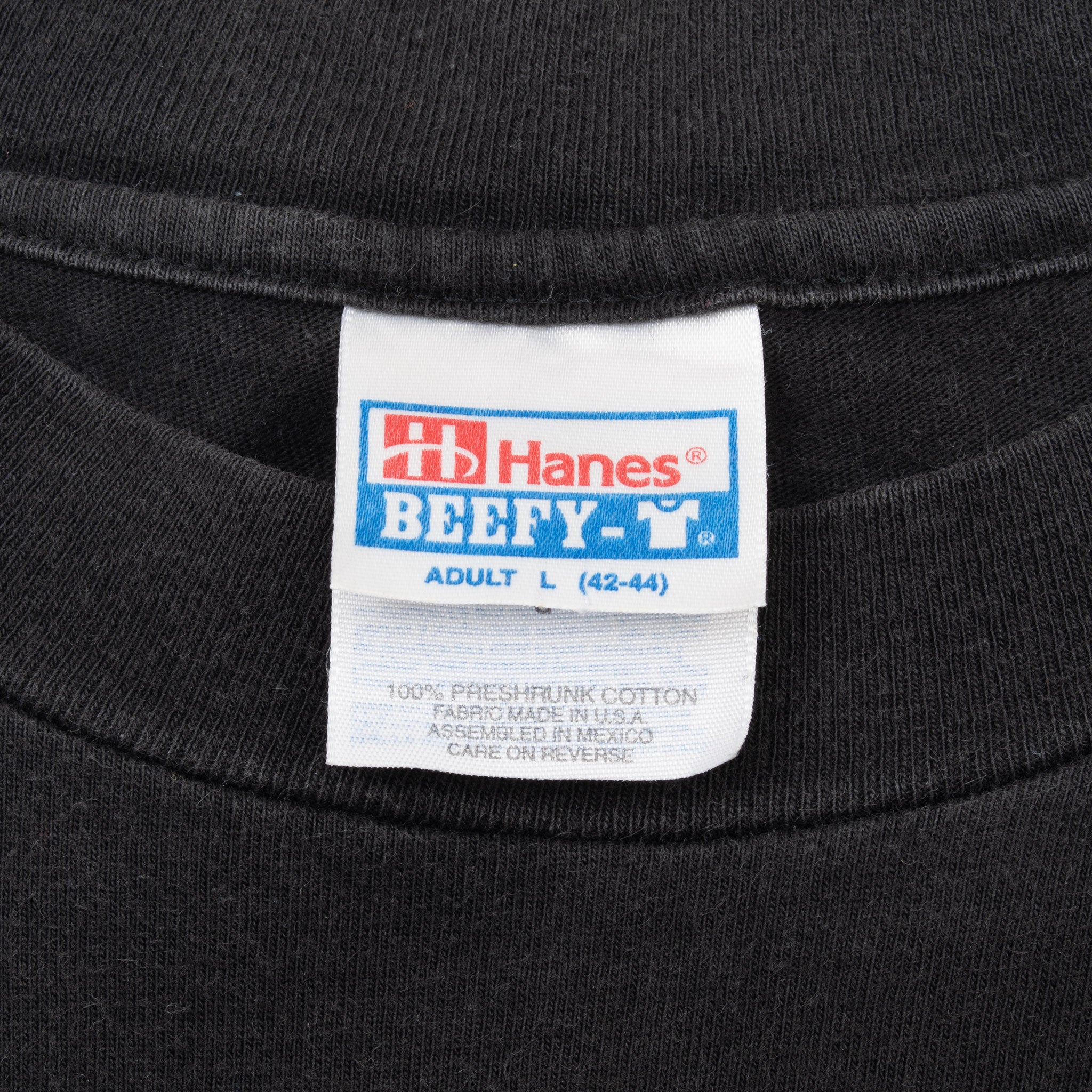 VINTAGE HOOTERS HOG GO WILD BIKER TEMPE ARIZONA 1990S TEE SHIRT LARGE