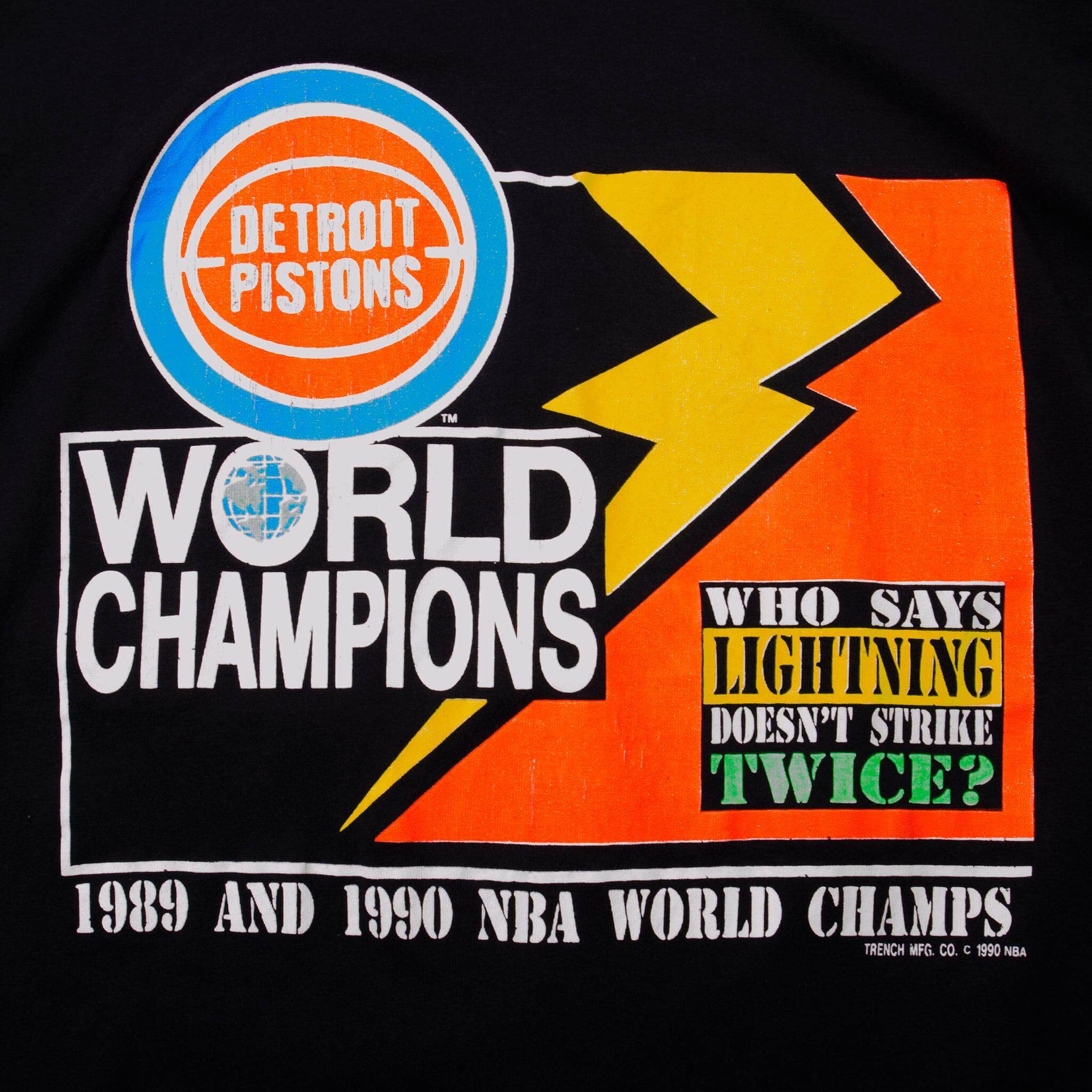 Vintage Black NBA Detroit Piston World Champion 1989-1990 Tee Shirt Size Large Made In USA. With Single Stitch Sleeves