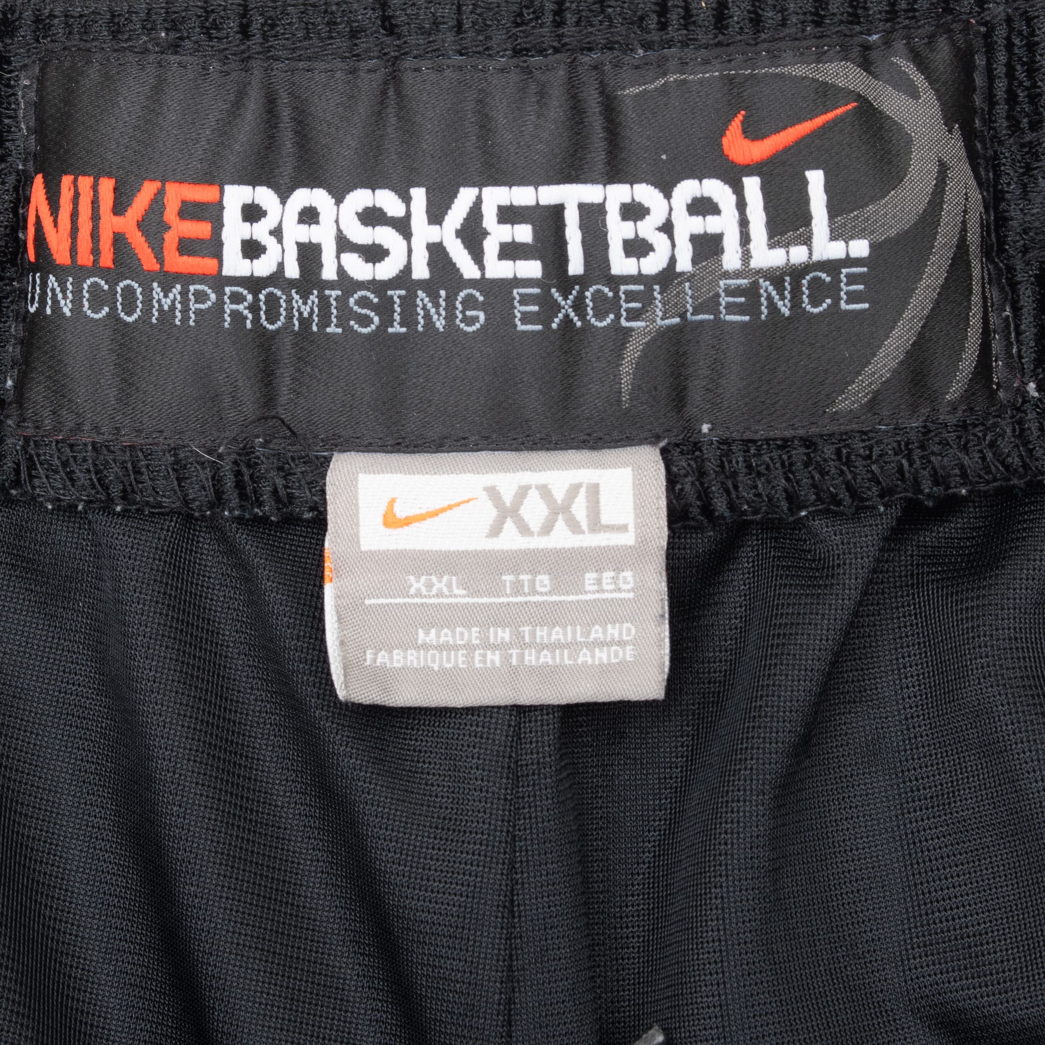 Vintage Nike Swoosh Black Basketball Shorts 2000S Size 2XL