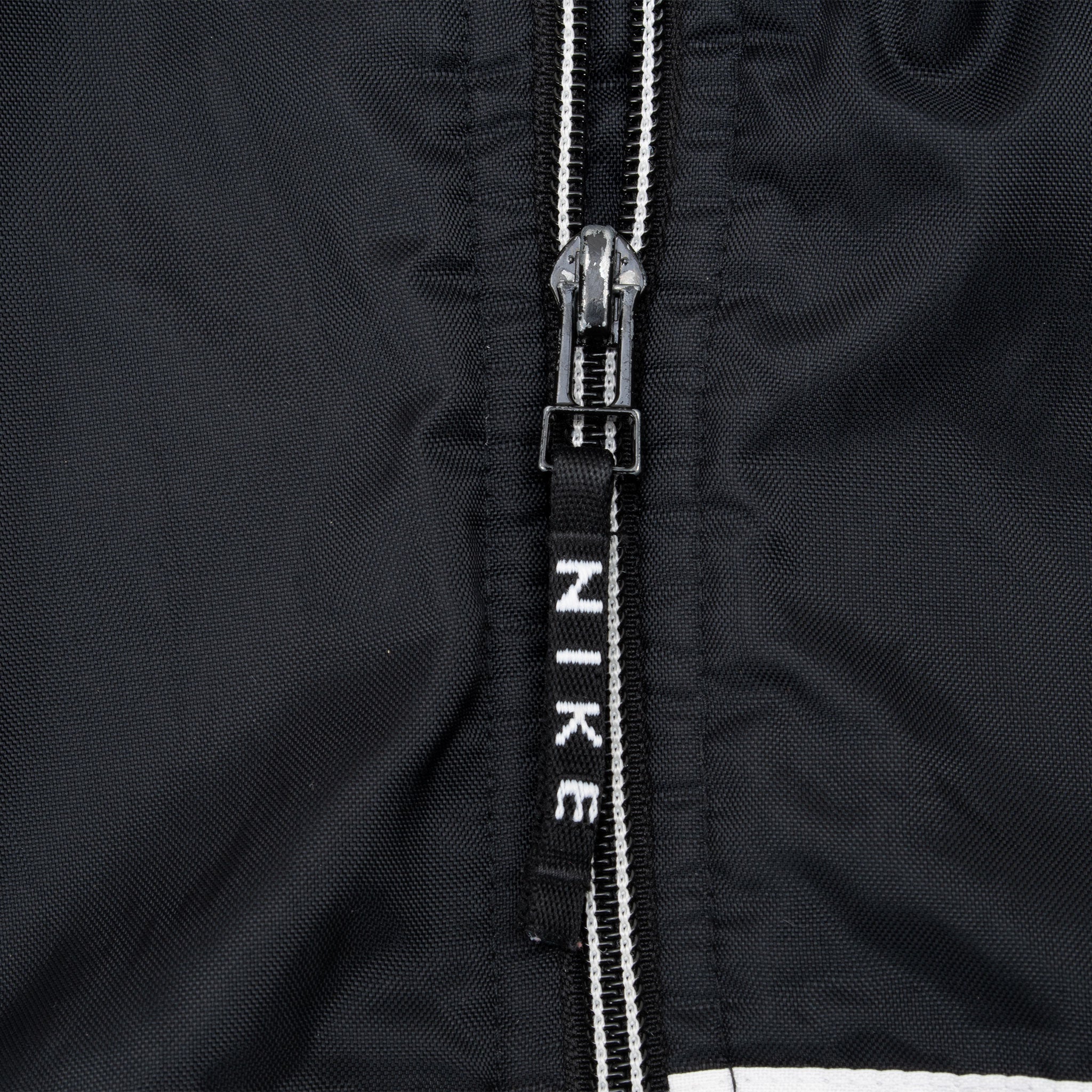 Vintage Nike Swoosh Black Heavyweight Windbreaker Jacket 2000S Size 2XL