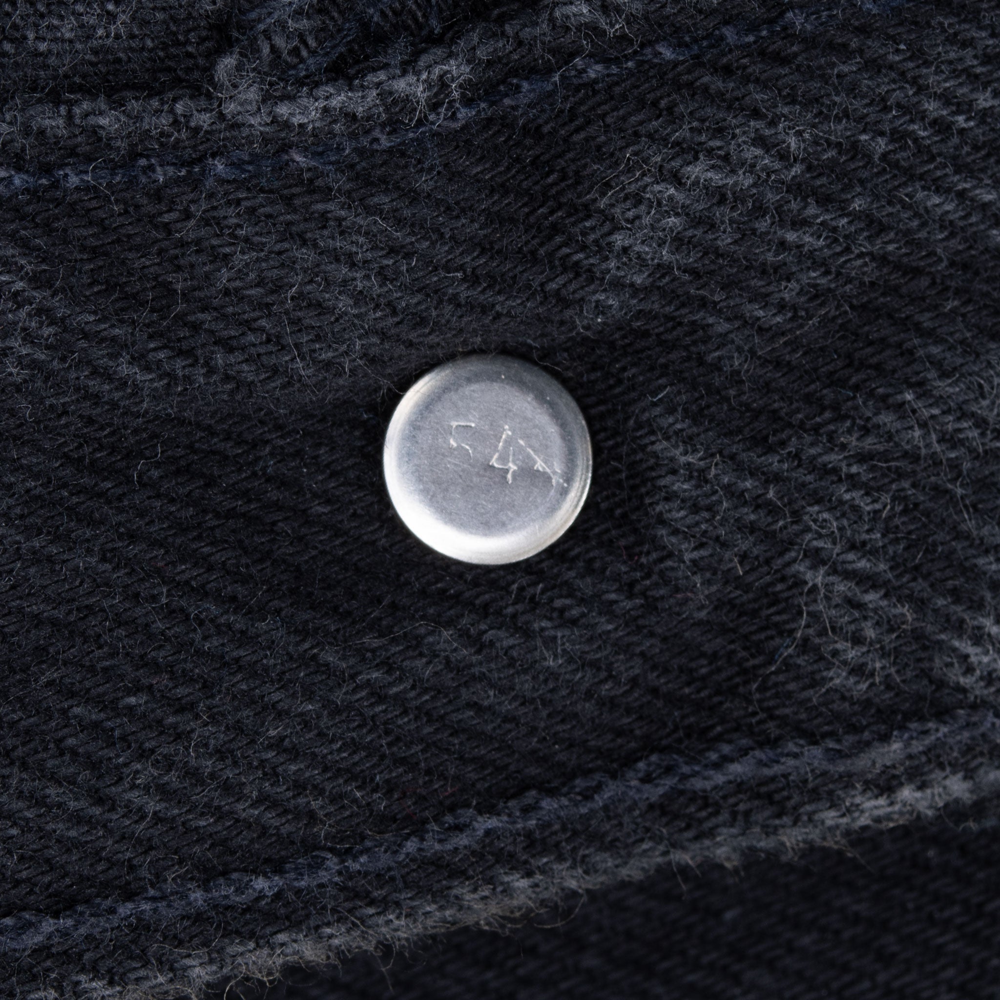 Vintage Levis 501 Black Jeans 1990S Size 38X30 Made In Usa

Size On Tag 40X30 Actual Size 38X30

Back Button #544


