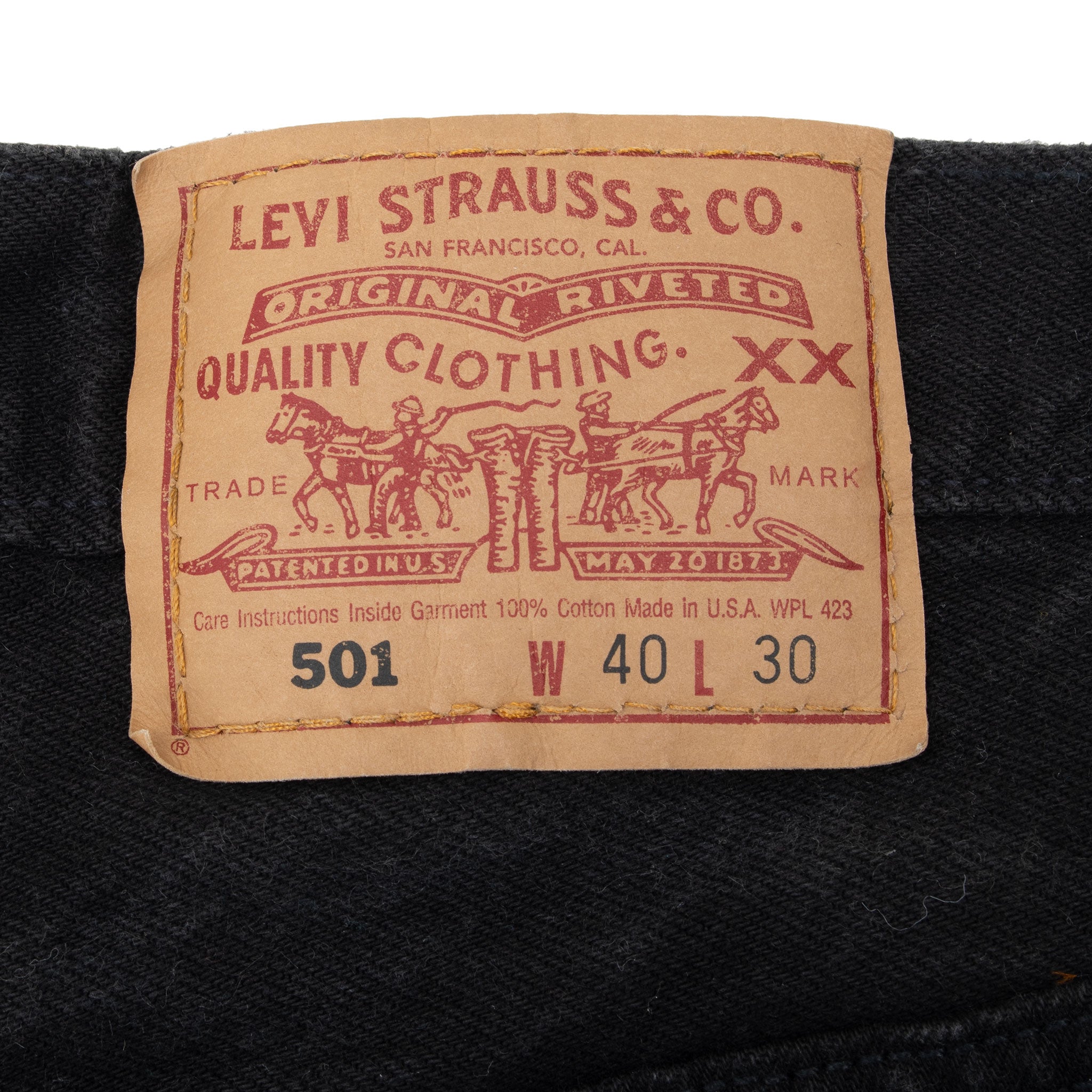 Vintage Levis 501 Black Jeans 1990S Size 38X30 Made In Usa

Size On Tag 40X30 Actual Size 38X30

Back Button #544


