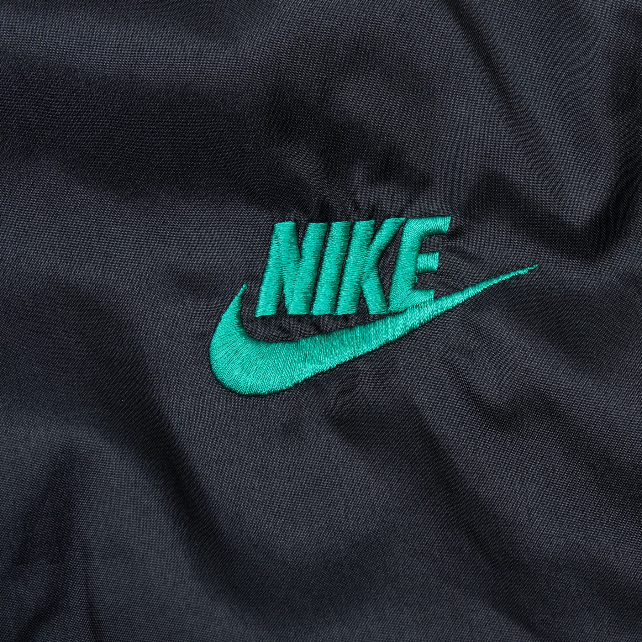 VINTAGE NIKE CLASSIC SWOOSH TEAL WINDBREAKER JACKET EARLY 1990S LARGE