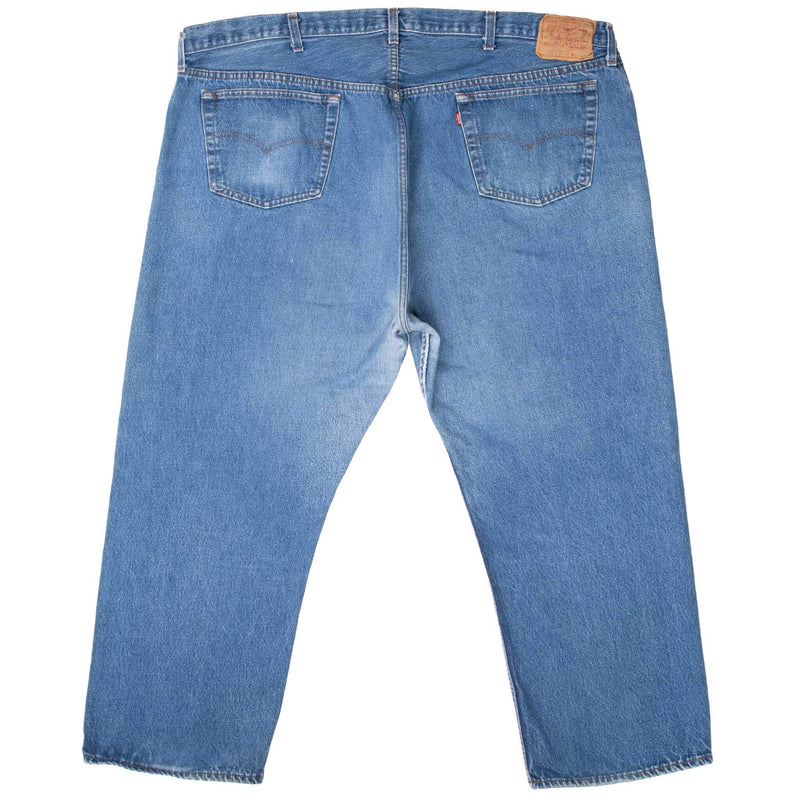 Beautiful Indigo Levis 501 Jeans 1980s Made in USA with Medium Wash

Size on tag 52X32 actual size 47X27

Back Button #524