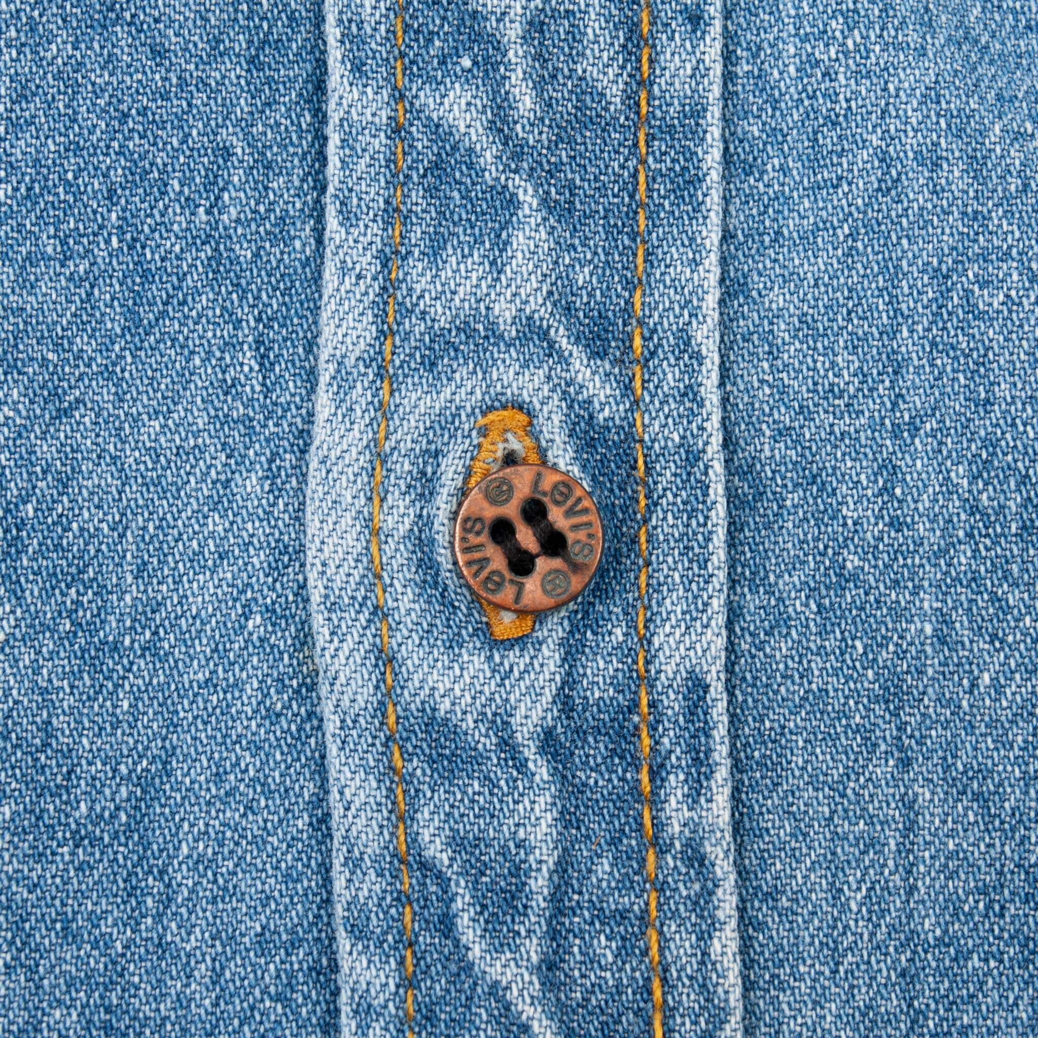 Vintage Levis Denim Blue Pocket Shirt 1990S Size Medium