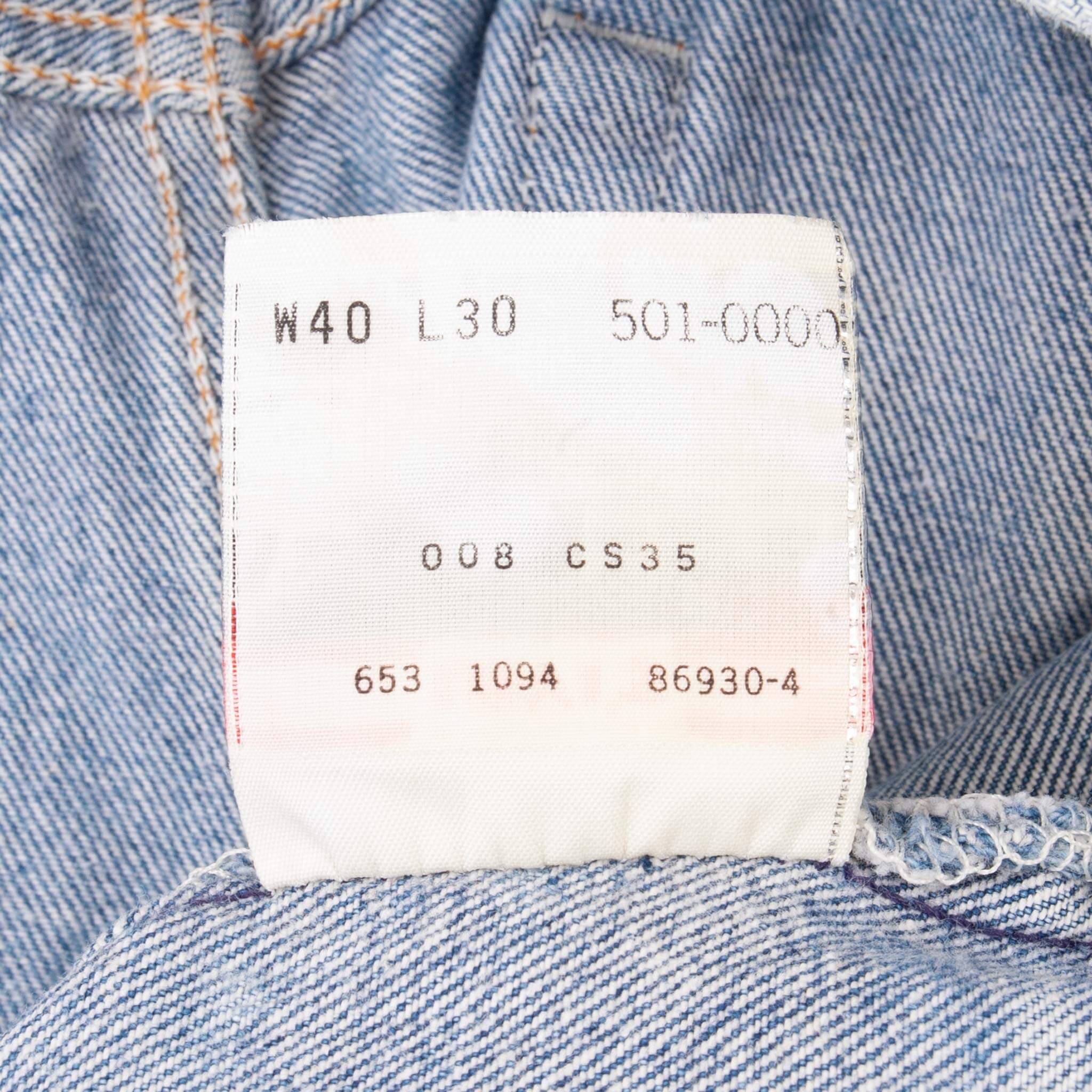 Vintage Levis 501 Indigo Jeans 1980S Size 38X27 Made In Usa With A Medium Wash With Light Whiskers

Size on Tag is 40X30 Actual Size Is 38X27

Back button #653