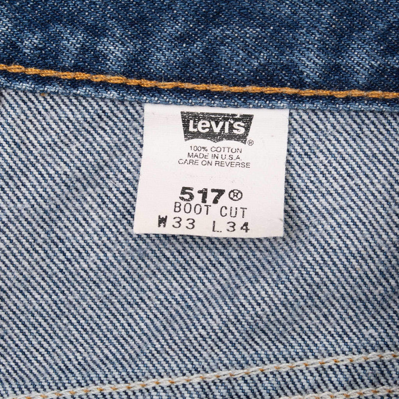 Vintage Levis 517 Bootcut Blue Jeans Indigo 1980S Size 32X33 Made In Usa With A Medium Dark Wash

Size On Tag 33X34 Actual Size 32X33

Back Button #554