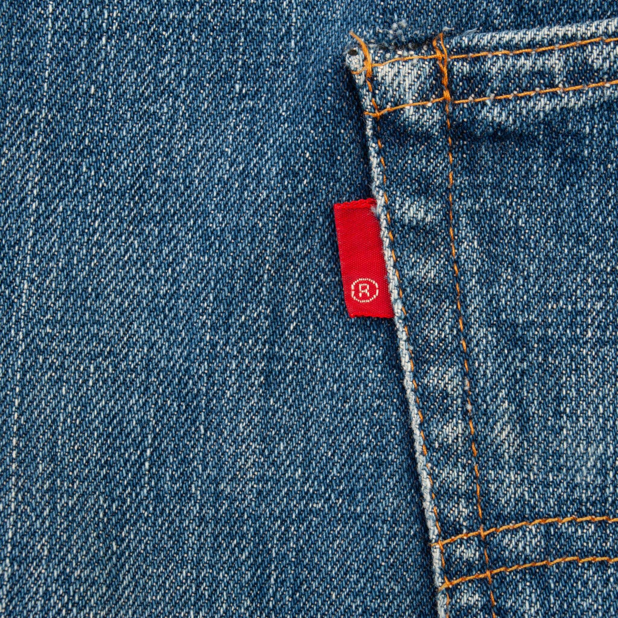 Vintage Levis 517 Bootcut Single Stitch Jeans Indigo 1980S Size W40 L27 Made In Usa With a Medium Wash and Some light Whiskers

Size On Tag 40X30 Actual Size 40X27

Not Original Hem

Back Button #2