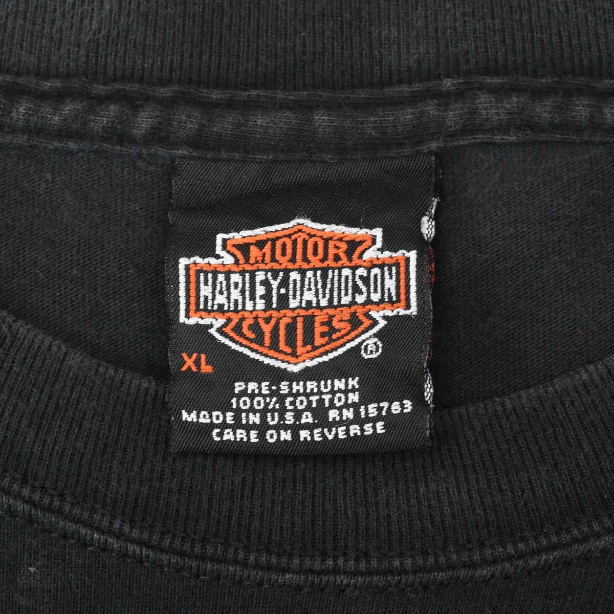 Harley-Davidson neck tag marked XL, pre-shrunk 100% cotton and made in USA