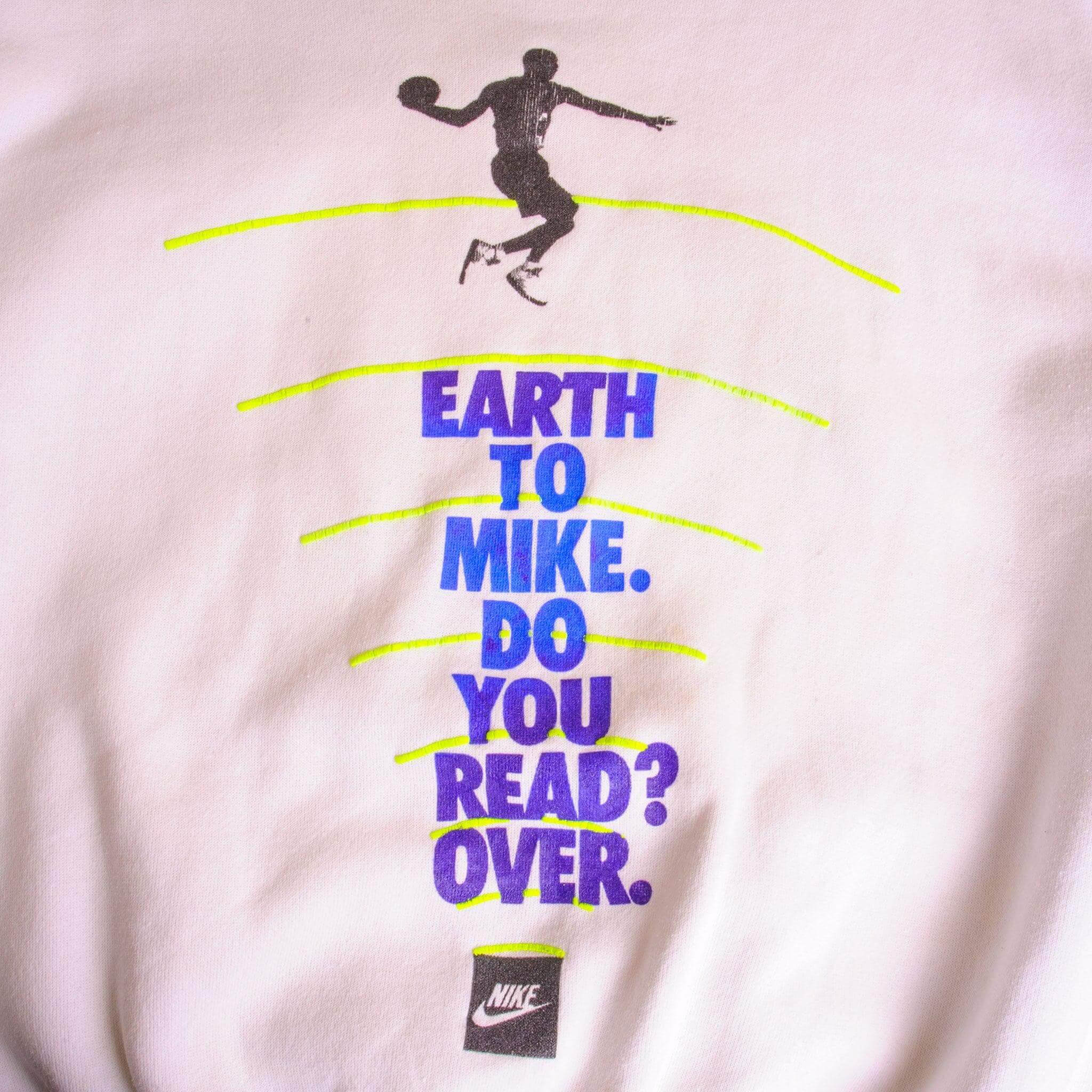 Vintage White Nike Michael Jordan Sweatshirt Early 90s Size Large Made In USA.
