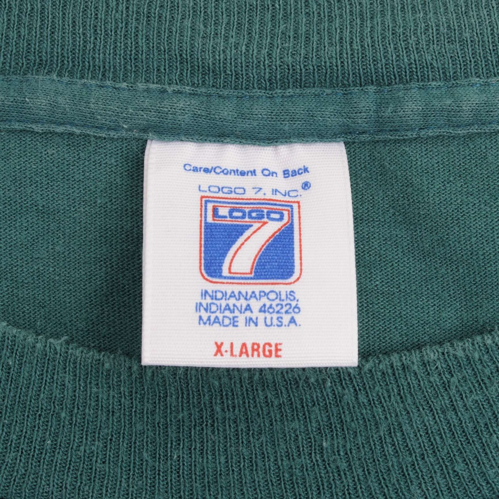 Vintage NFL Philadelphia Eagles 1996 Tee Shirt Size XL Made In USA With Single Stitch Sleeves