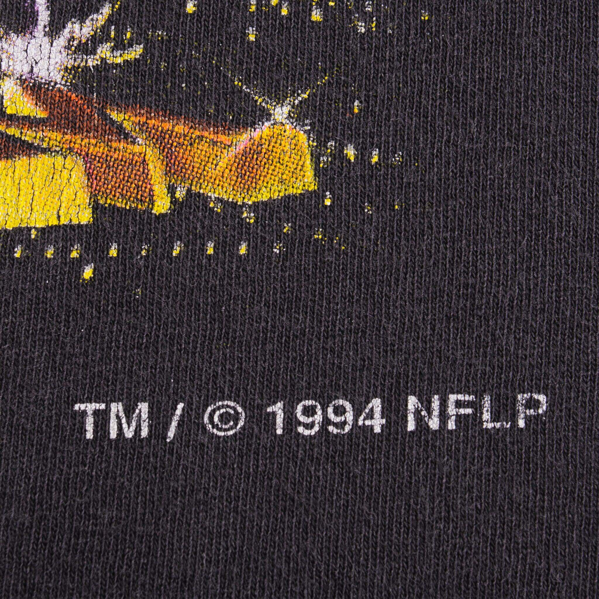 Vintage Black NFL Browns Tee Shirt Early 1994 Size XLarge Made In USA With Single Stitch Sleeves.