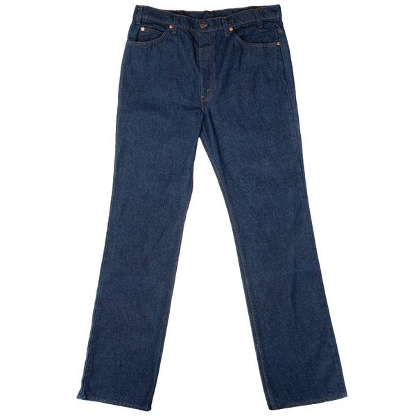 Vintage Levis 517 Orange Tab Dark Wash Indigo Jeans 1980S 37X36 Made In Usa

Size on tag 38X36 actual Size Is 37X36

Back Button #585