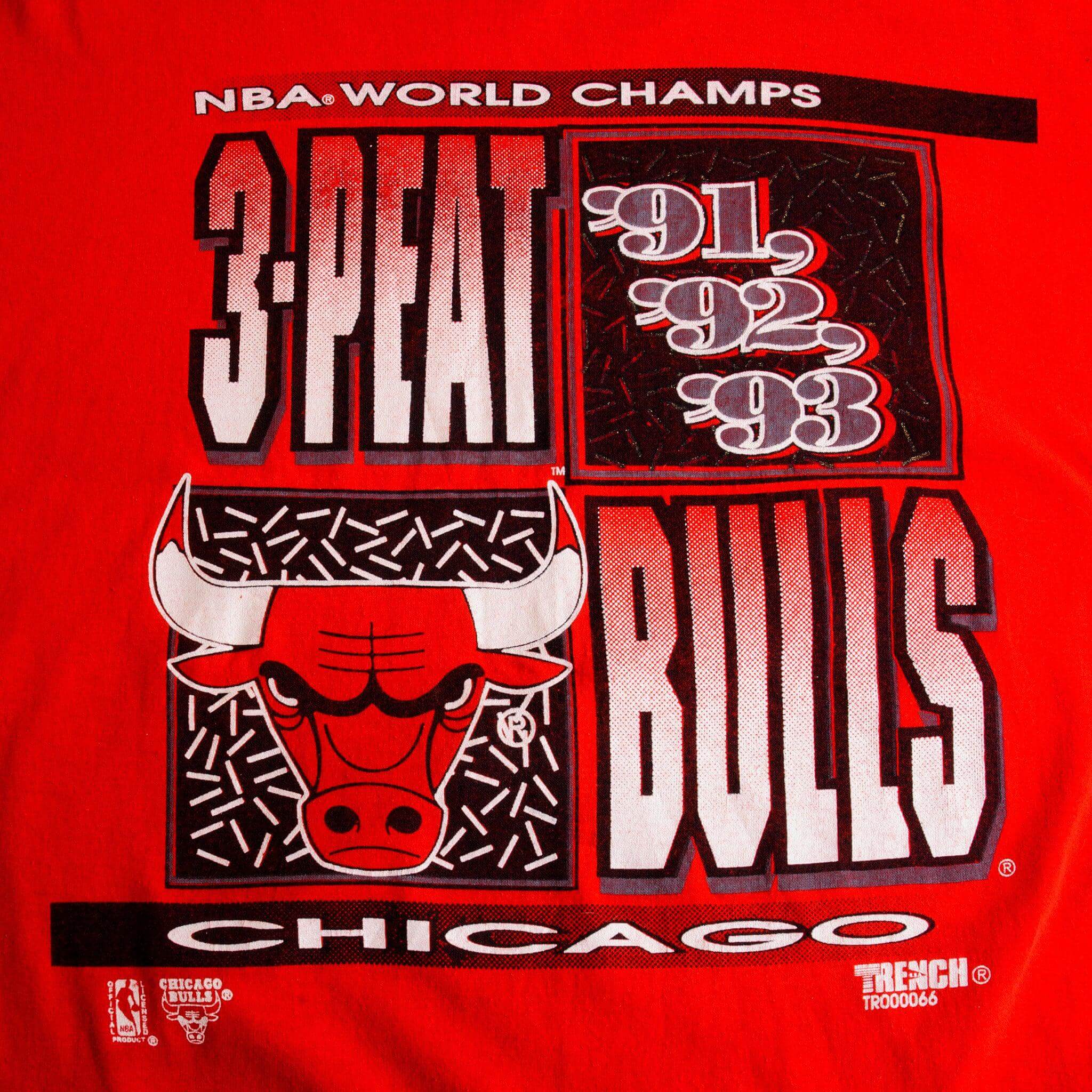 Vintage Red NBA Chicago Bulls 1991 1992 1993 World Champs Tee Shirt Size XLarge. Made In USA