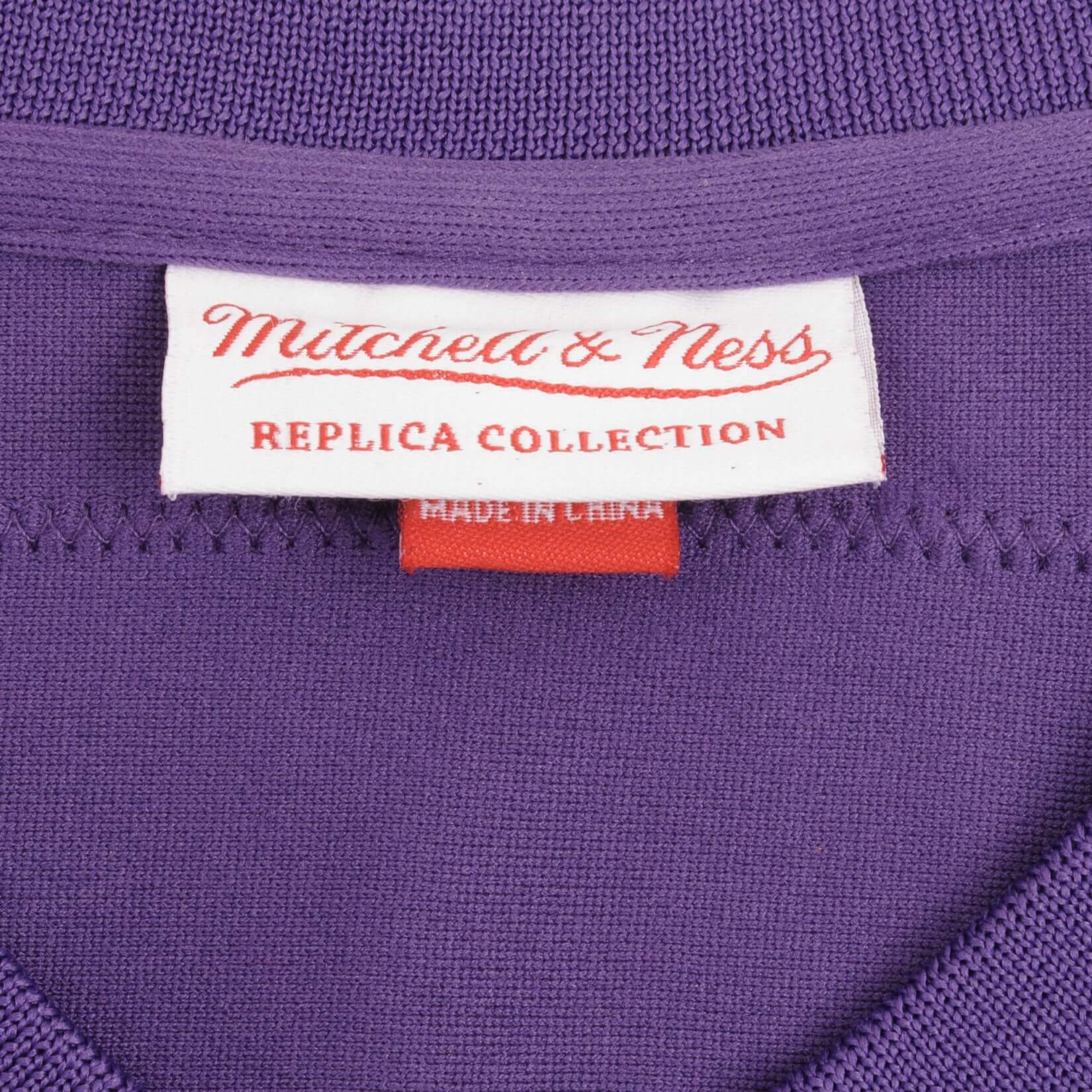 Vintage NFL Minnesota Vikings Randy Moss #84 Mitchell & Ness Replica Collection Jersey 1998 Size Small