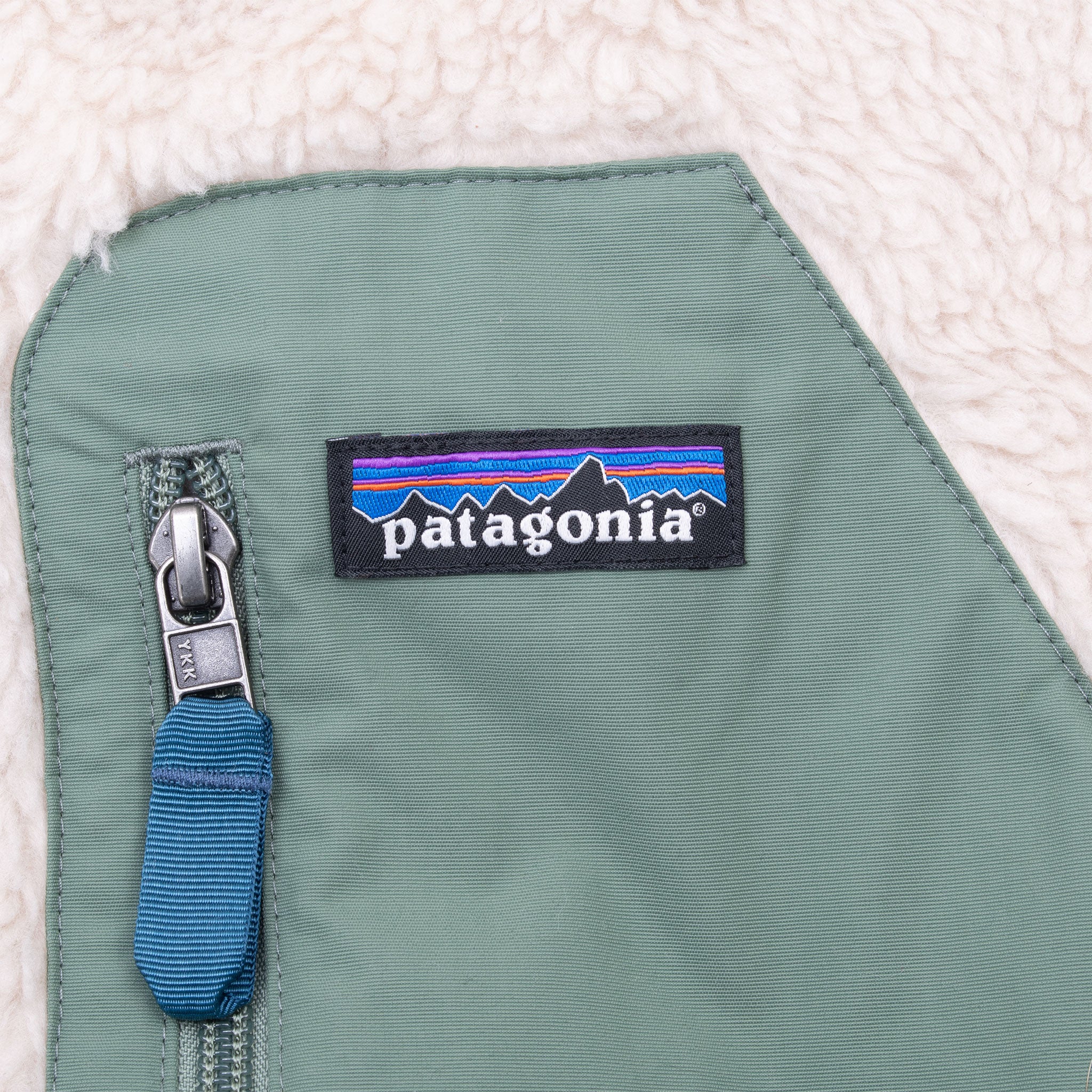 Vintage Patagonia Reversible Bivy Down Vest Green And Beige Jacket Size XL