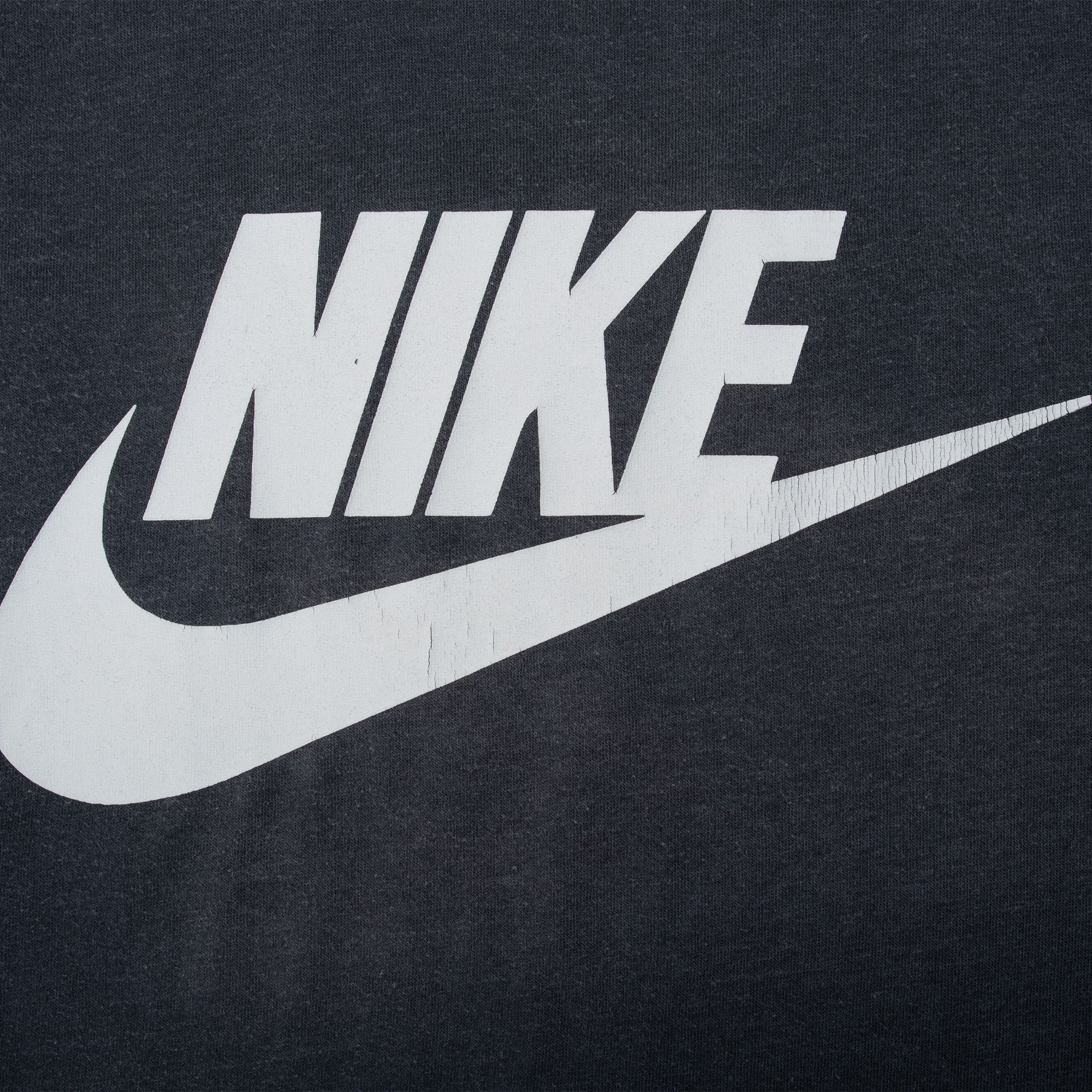 Vintage Nike Big Swoosh Black Tee Shirt 1980S Size Medium Made In Usa With Single Stitch Sleeves

Blue Label