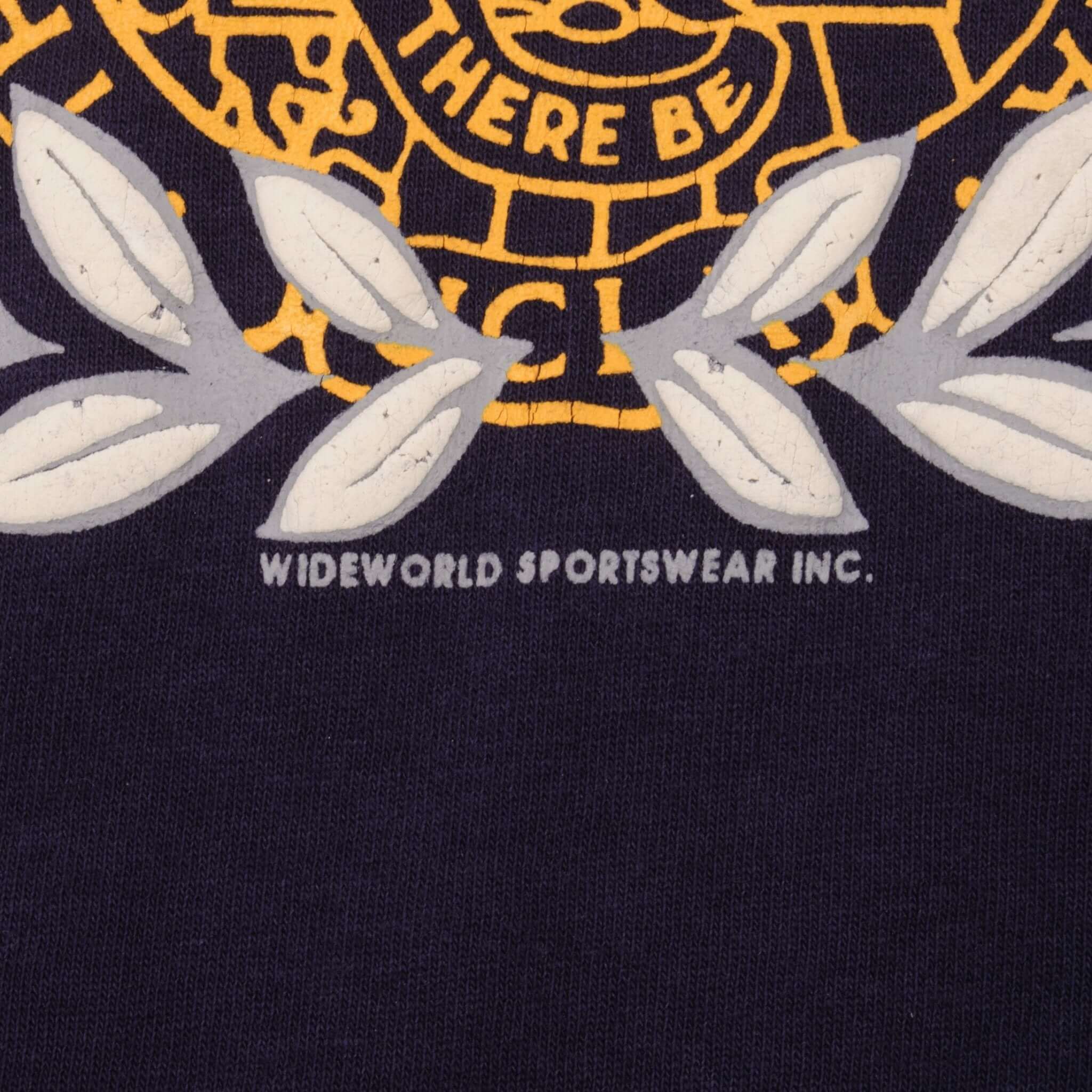 Vintage UCLA University of California Los Angeles Alumnus Tee Shirt 1990S Size Large Made In USA With Single Stitch Sleeves