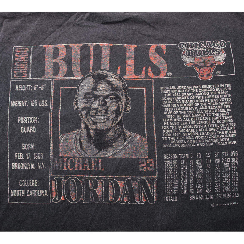 VINTAGE NBA CHICAGO BULLS MICHAEL JORDAN #23 TEE SHIRT SIZE LARGE MADE IN USA