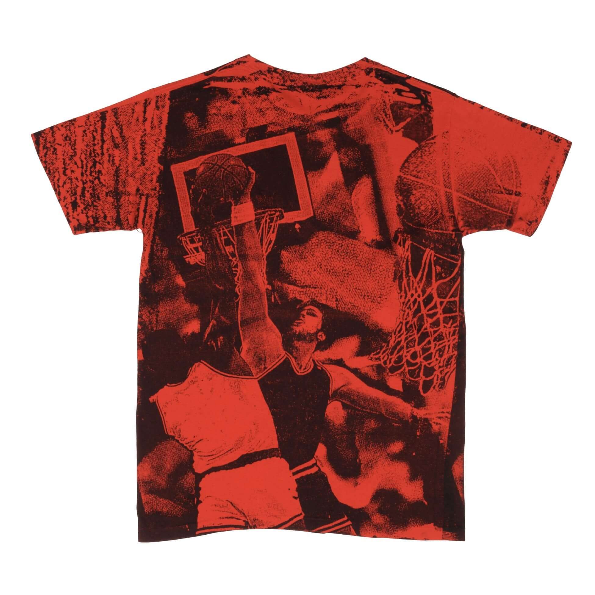 Vintage Chicago Bulls 1990s Tee Shirt Size Medium Made In USA With Single Stitch Sleeves