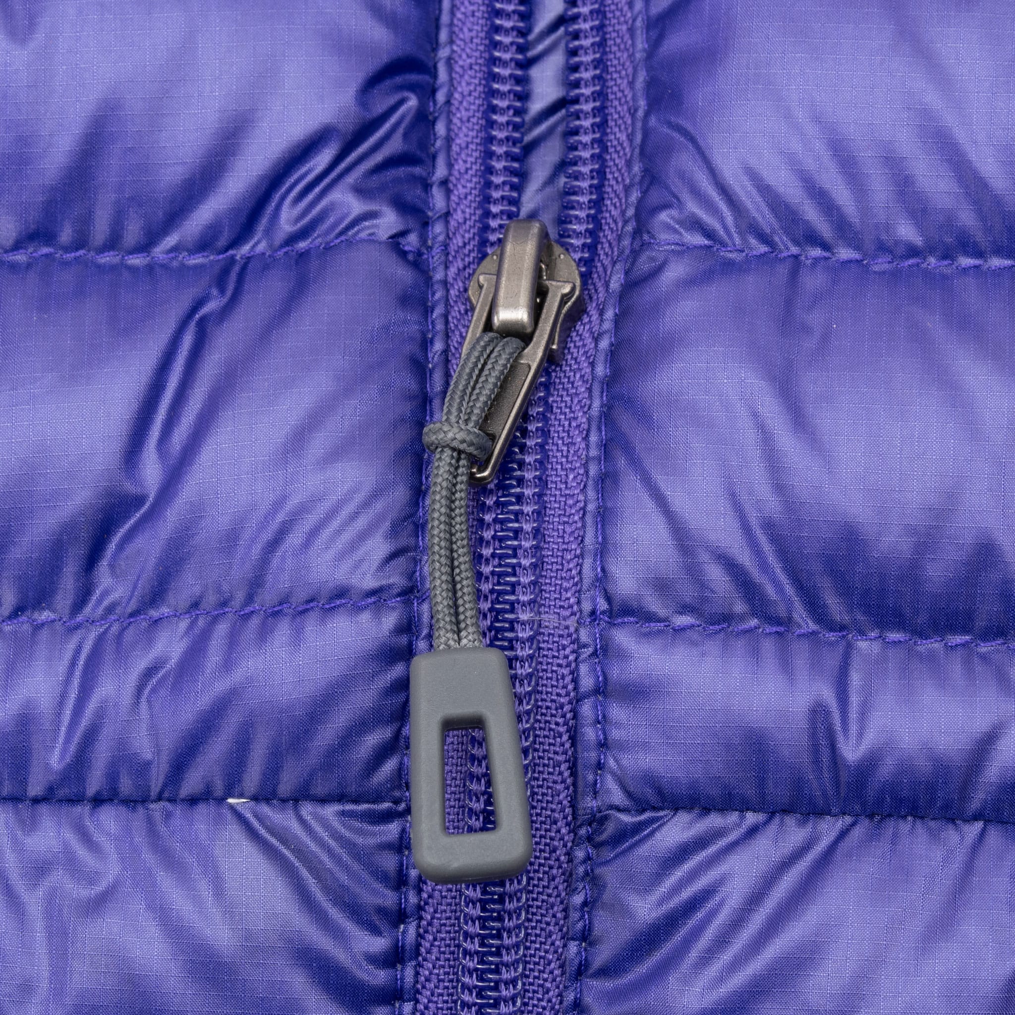 Vintage Patagonia Purple Womens Ultralight Down Vest Puffer Jacket Size Small

Style #84781