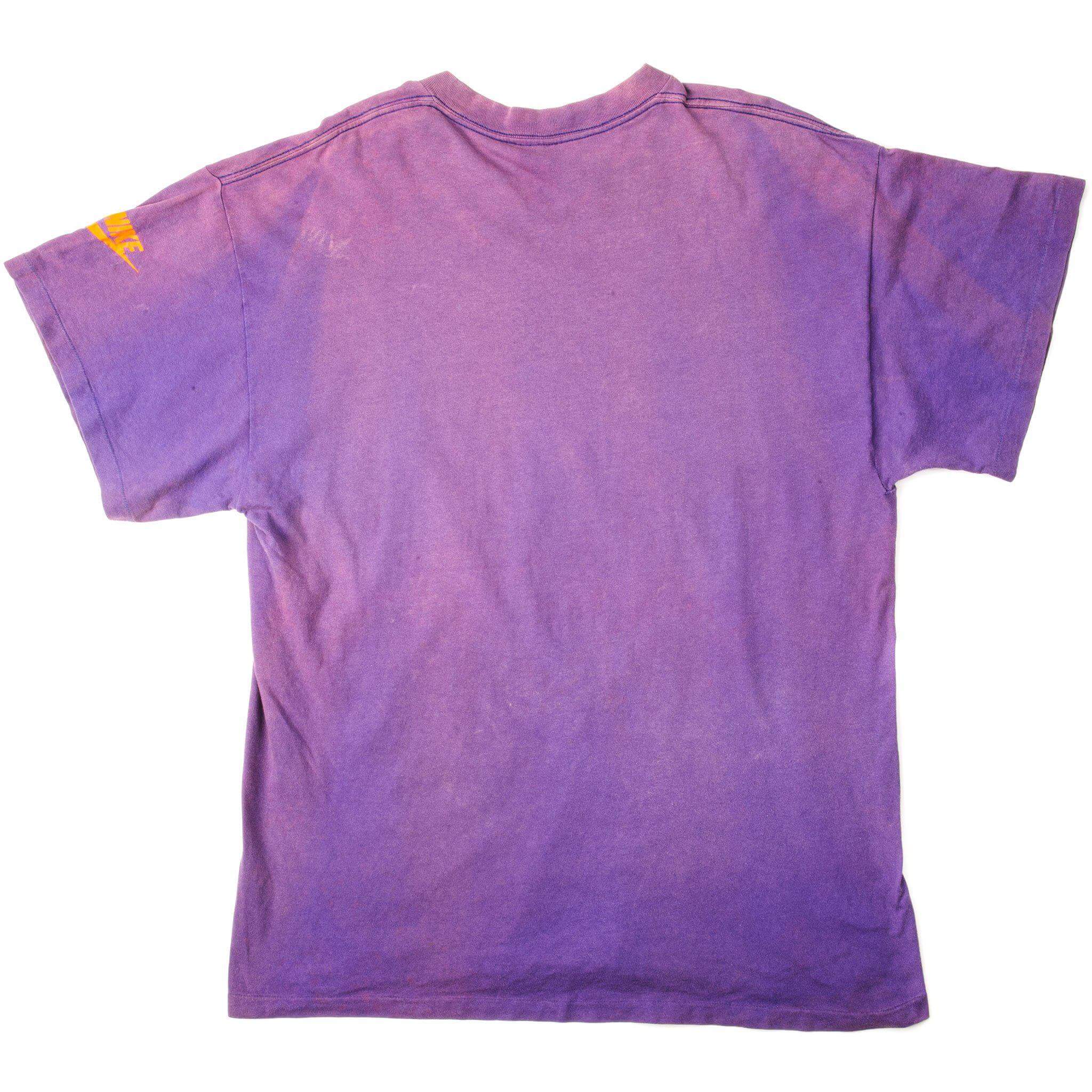 VINTAGE NIKE TEE SHIRT SIZE LARGE MADE IN USA 1987-1994