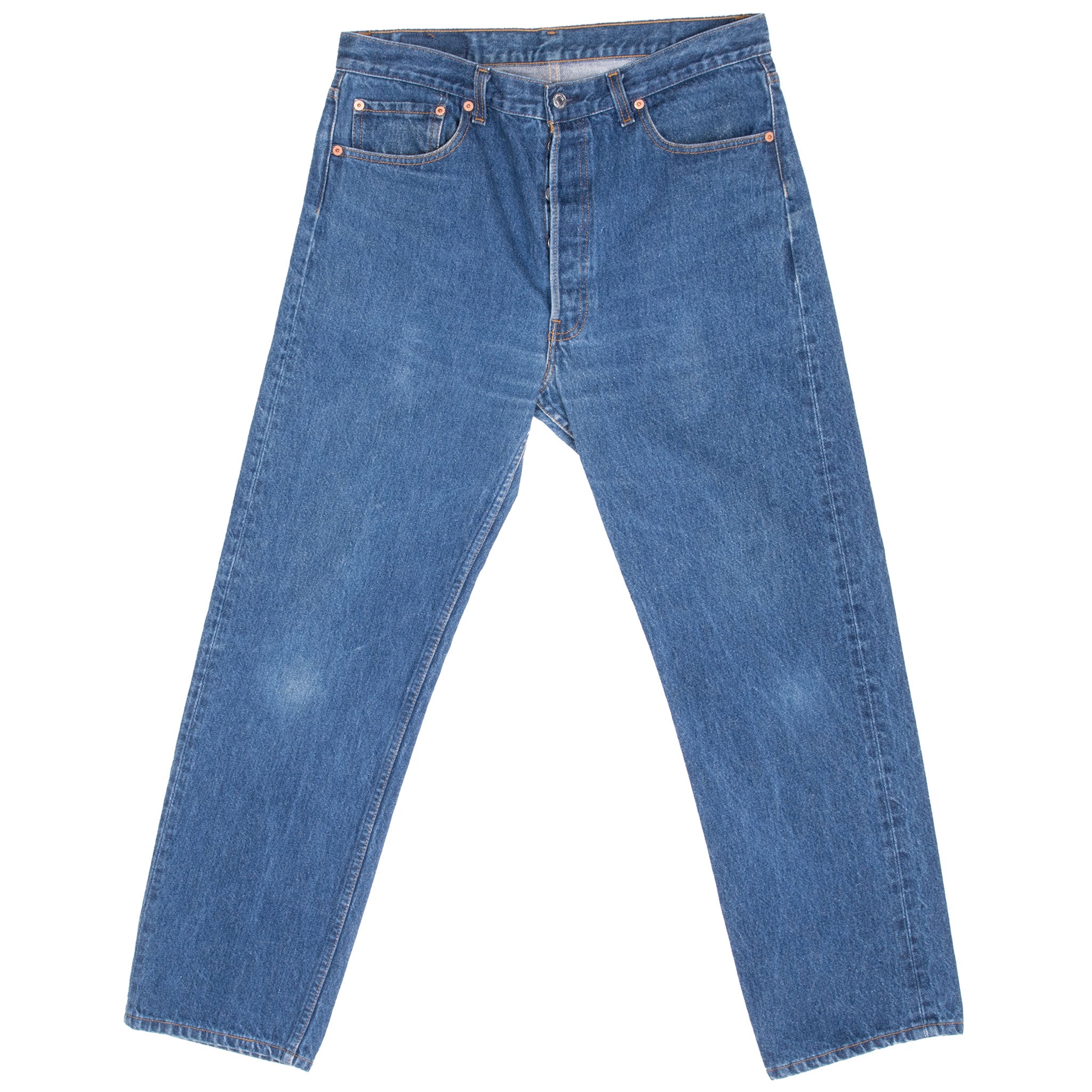 Vintage Levis 501 Indigo Blue Jeans 1980S Size 34X29 Made In Usa With A Medium Wash

Size on Tag is 36X32 Actual Size Is 34X29

Back button #552