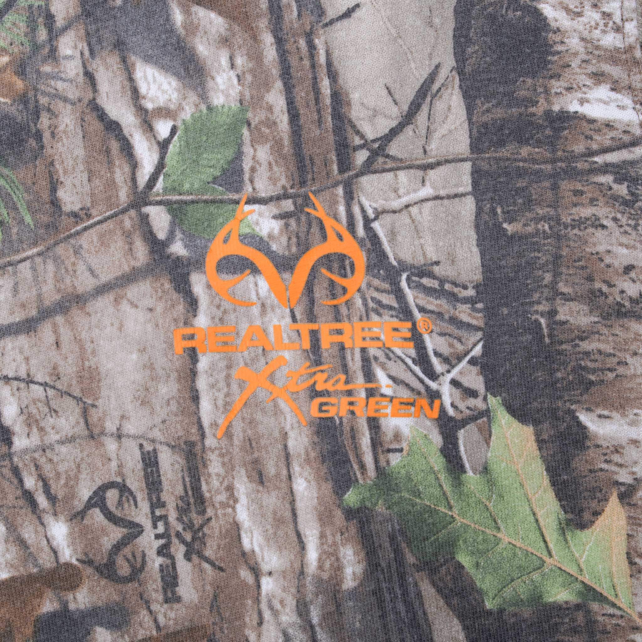 Vintage Hunting Realtree Xtra Green Camo Tee Shirt Size XL