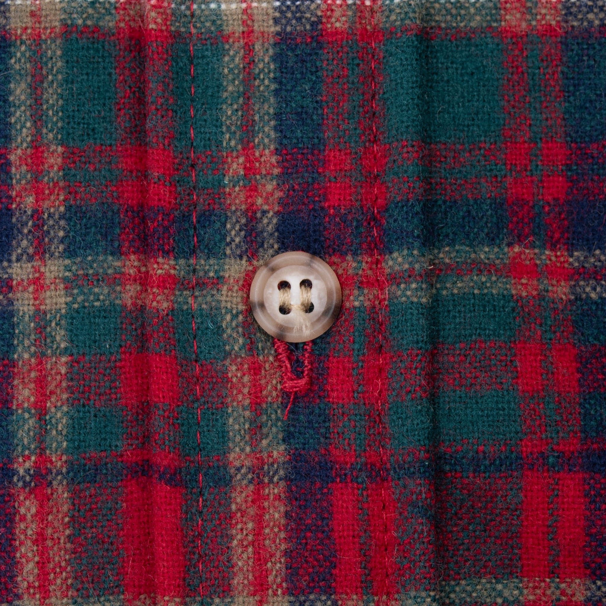 VINTAGE PENDLETON RED GREEN PLAID WESTERN WOOL SHIRT 2000S LARGE DEADSTOCK