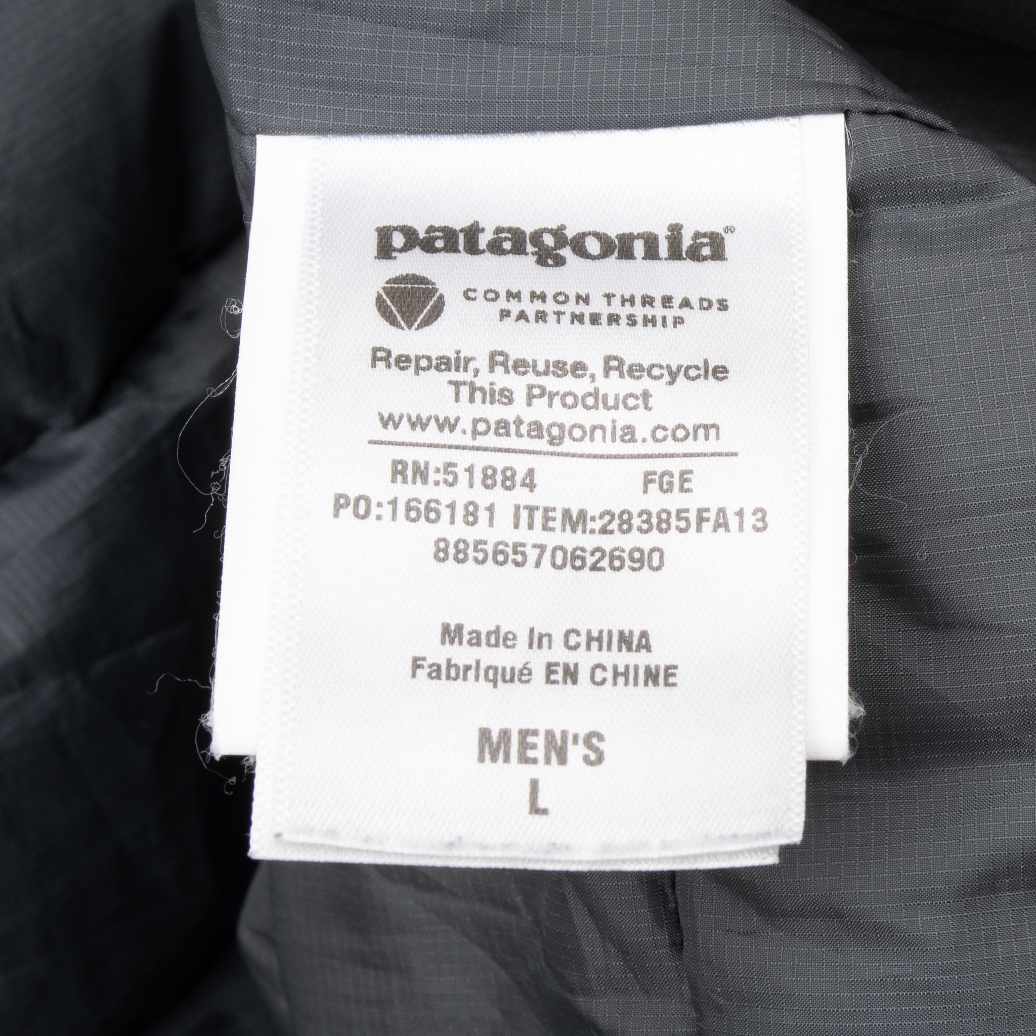 Vintage Patagonia Grey Tres 3-In-1 Parka Jacket Size Large

Style #28385