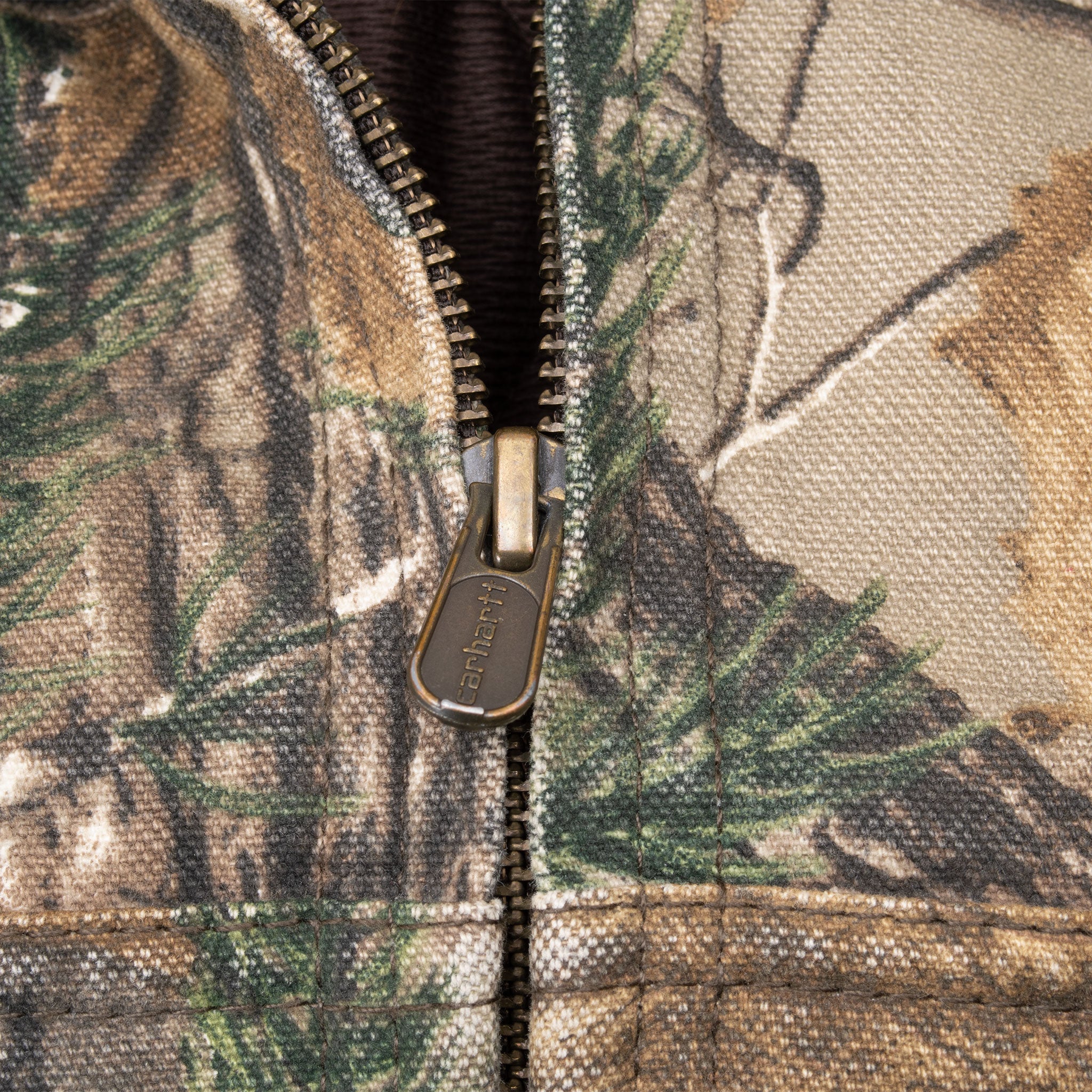 Vintage Carhartt Realtree Camo Active Worker Jacket Size Small Youth (7-8)