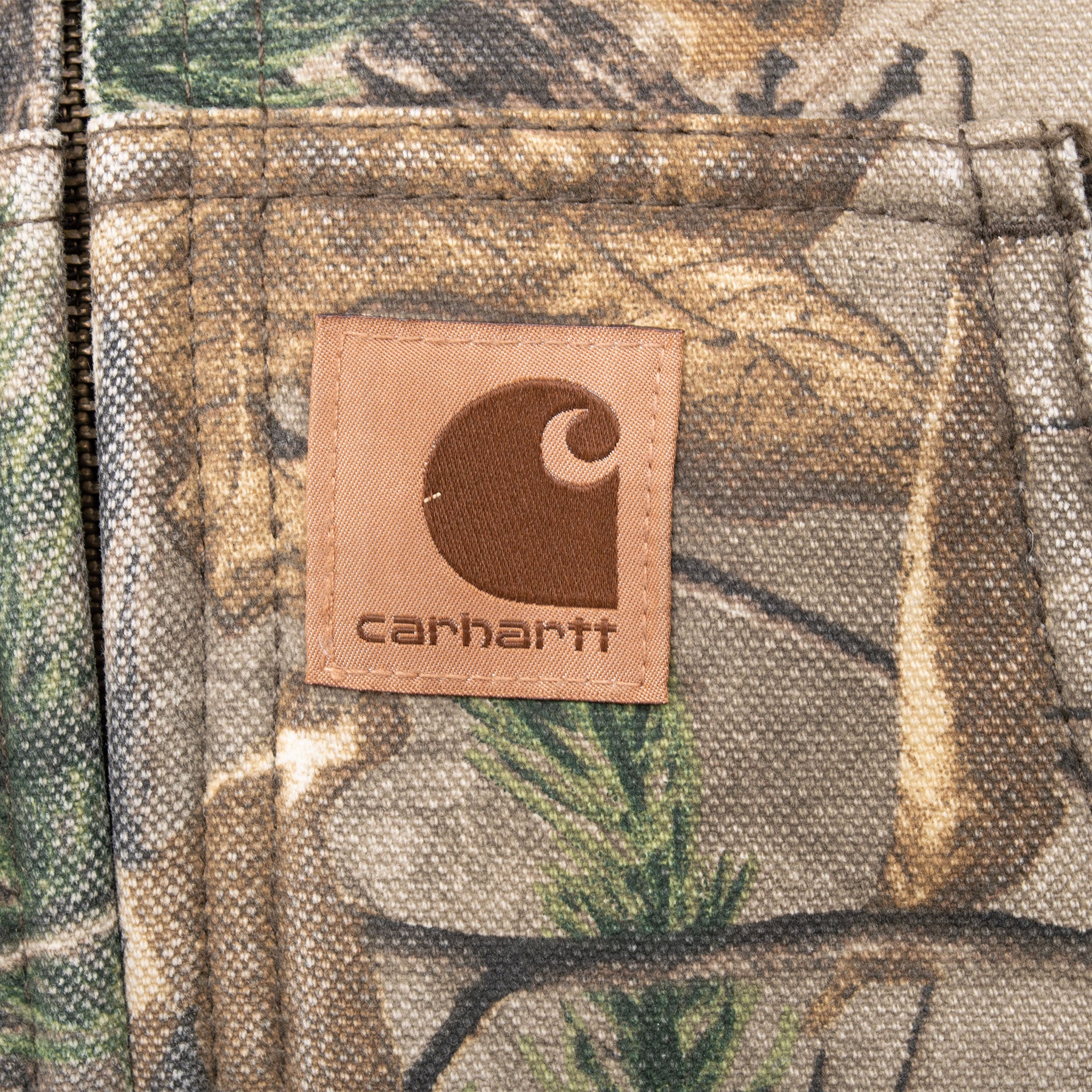 Vintage Carhartt Realtree Camo Active Worker Jacket Size Small Youth (7-8)